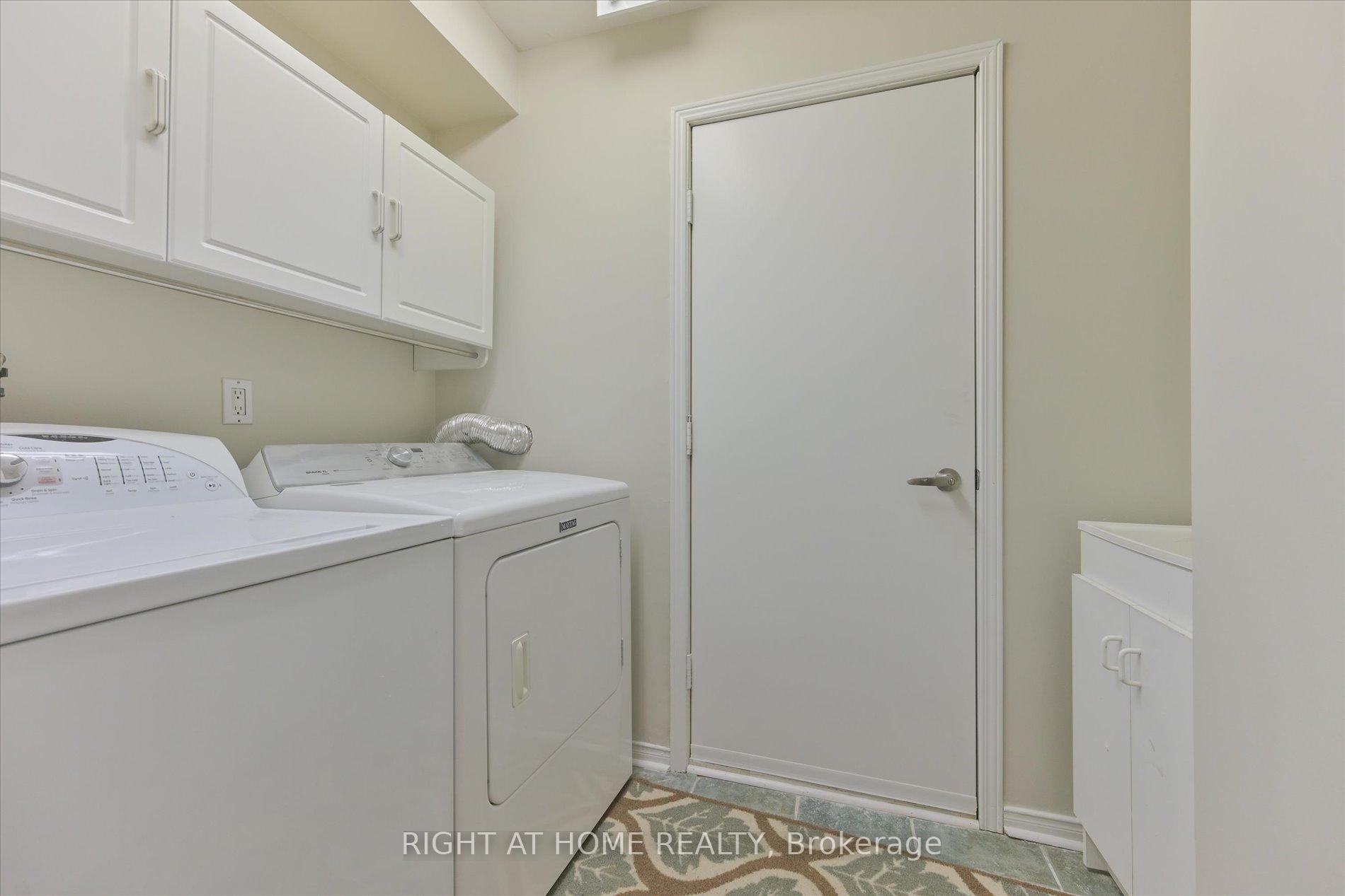 Photo 5 of 15 Haskell Crescent, Aurora, Aurora Highlands — HOMEH