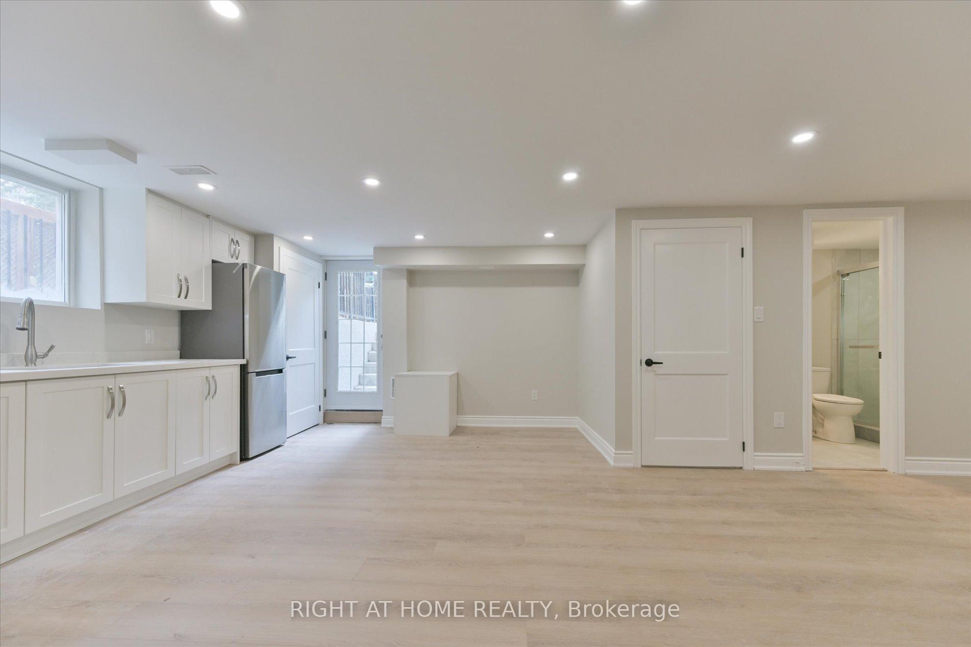 Photo 12 of 15 Haskell Crescent, Aurora, Aurora Highlands — HOMEH