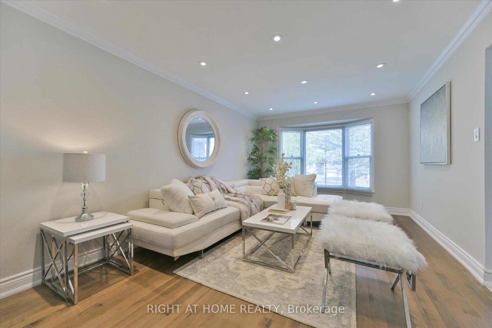 Photo 26 of 15 Haskell Crescent, Aurora, Aurora Highlands — HOMEH