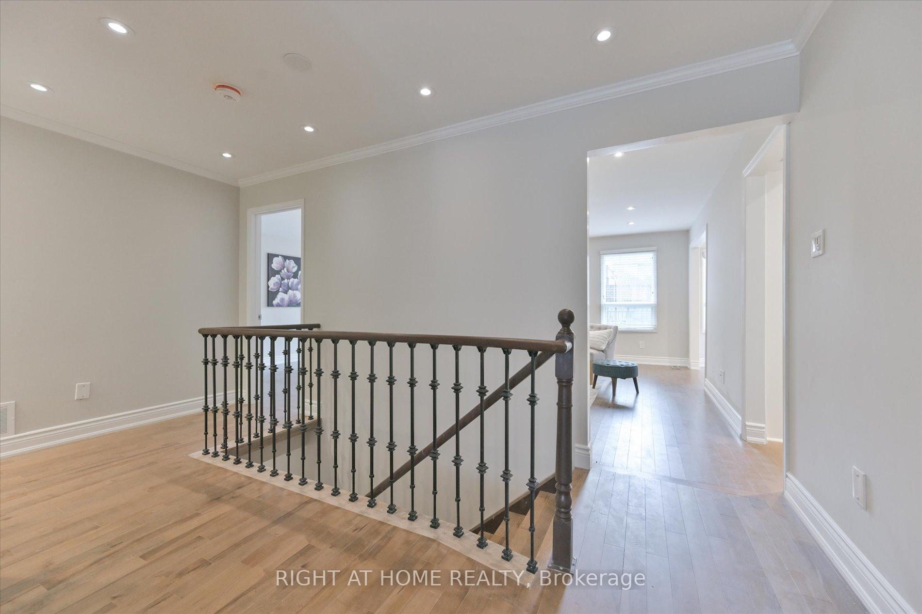 Photo 36 of 15 Haskell Crescent, Aurora, Aurora Highlands — HOMEH