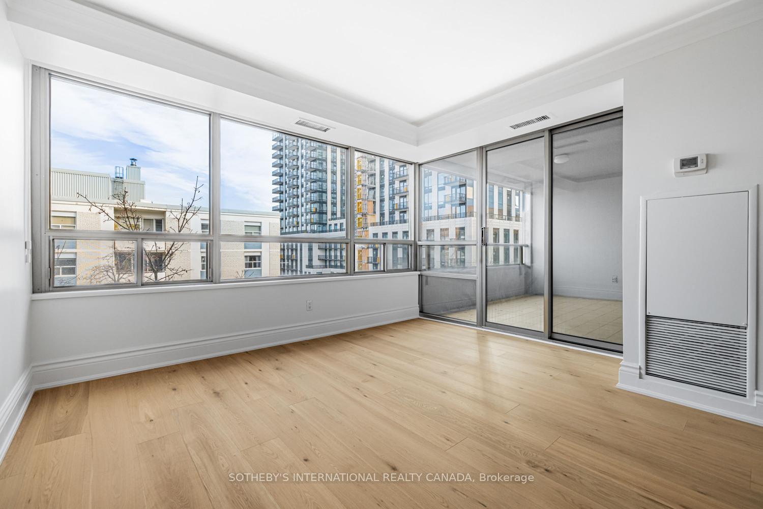 Photo 7 of Unit 609, 18 Lower Village Gate, Toronto, Forest Hill South — HOMEH