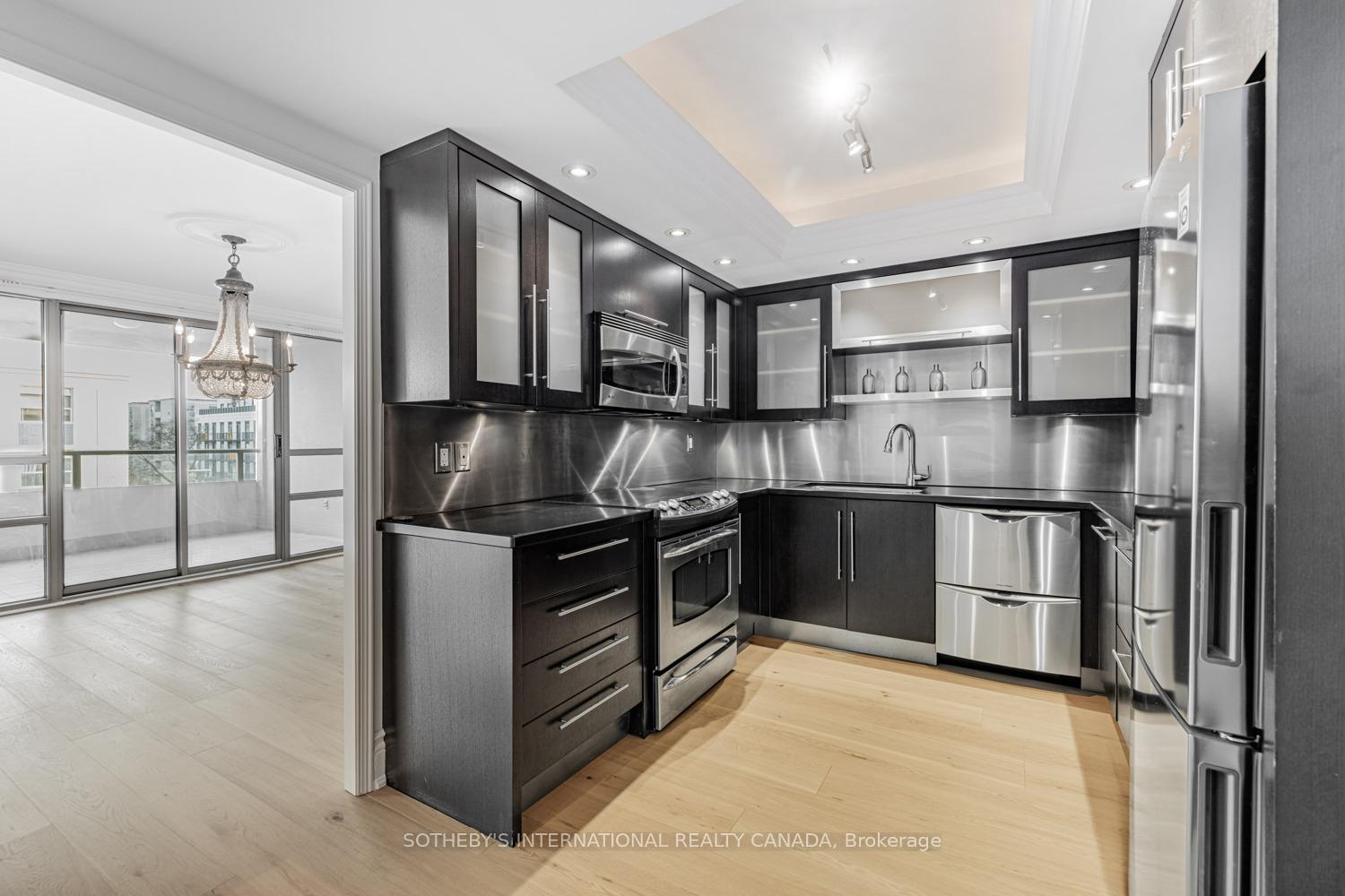 Photo 13 of Unit 609, 18 Lower Village Gate, Toronto, Forest Hill South — HOMEH