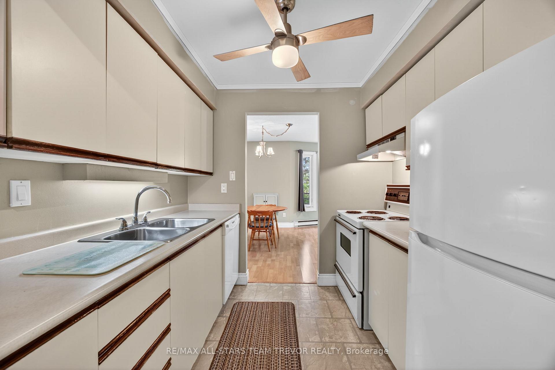 Photo 4 of Unit 104B, 653 Cedar Lane, Bracebridge, Macaulay — HOMEH