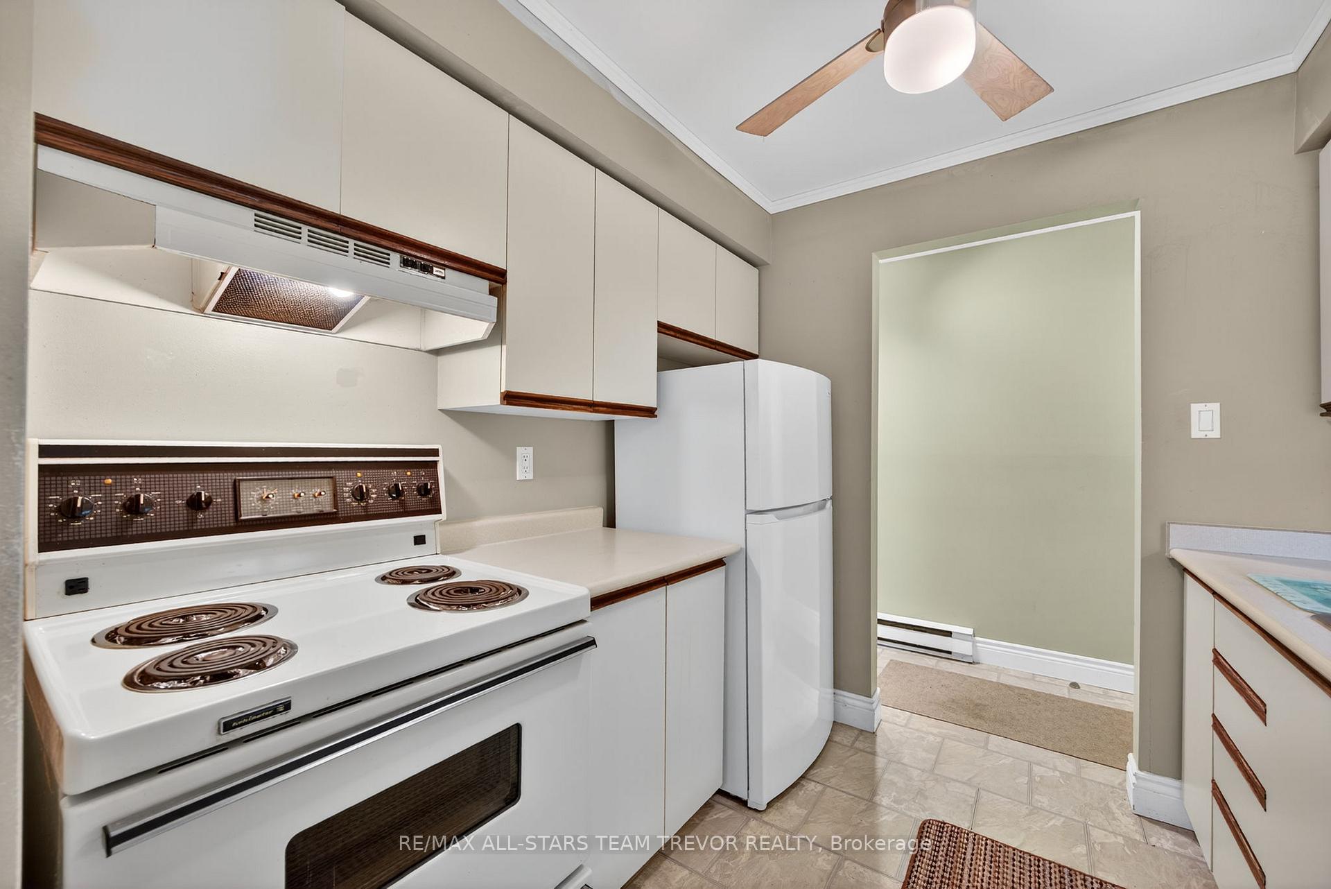 Photo 8 of Unit 104B, 653 Cedar Lane, Bracebridge, Macaulay — HOMEH