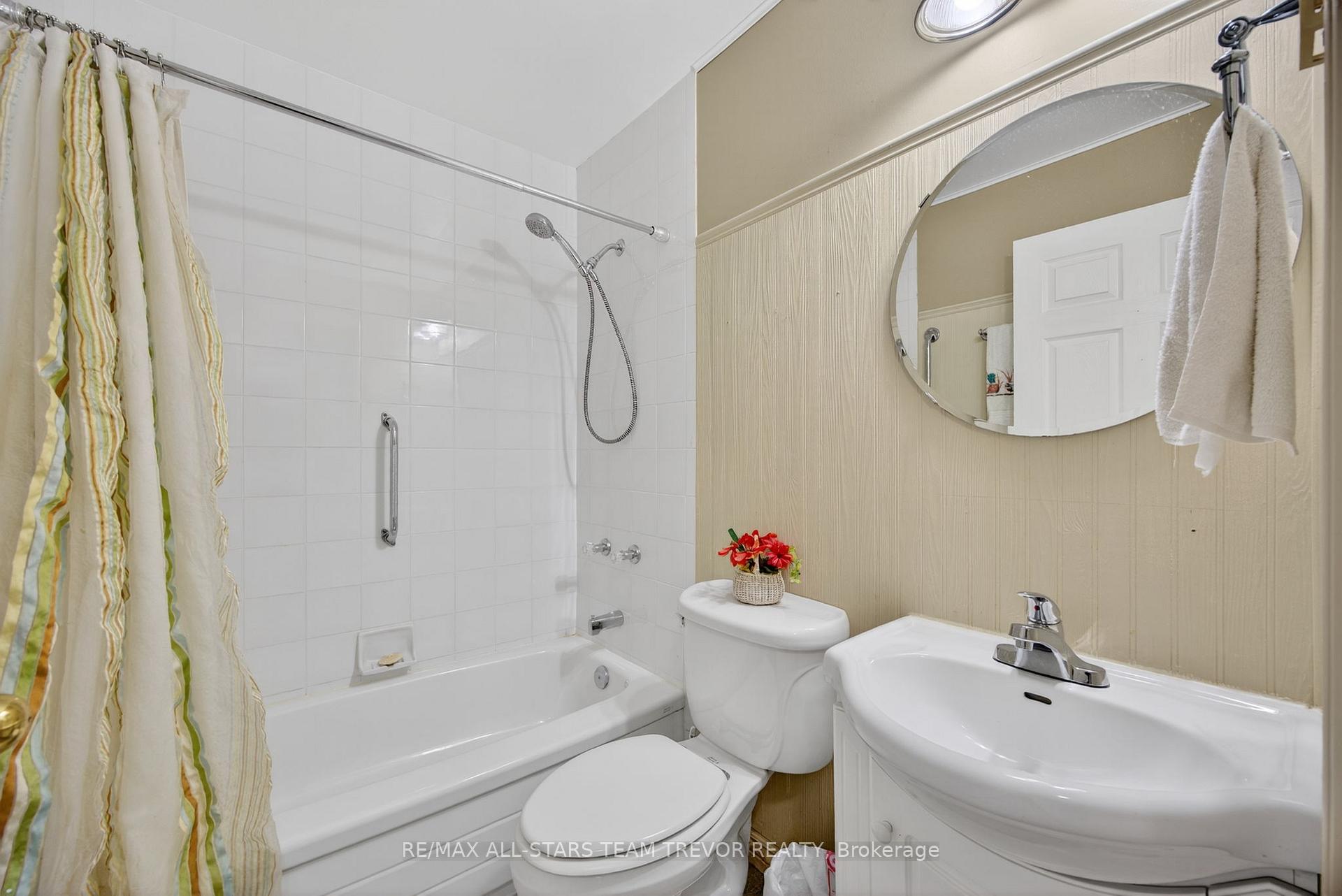 Photo 19 of Unit 104B, 653 Cedar Lane, Bracebridge, Macaulay — HOMEH