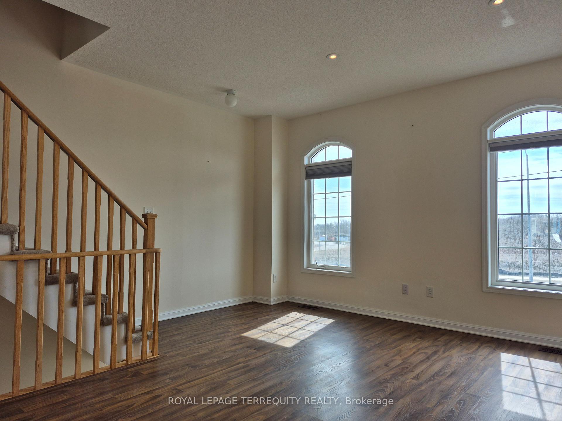 Photo 14 of 1367 Salem Road N, Ajax, Northeast Ajax — HOMEH
