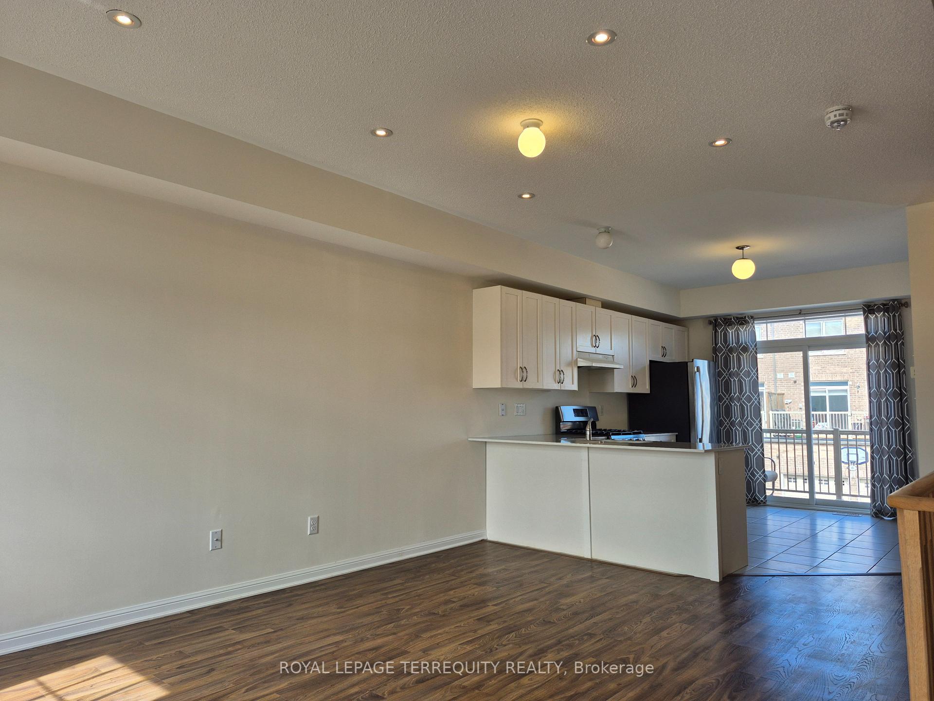 Photo 17 of 1367 Salem Road N, Ajax, Northeast Ajax — HOMEH