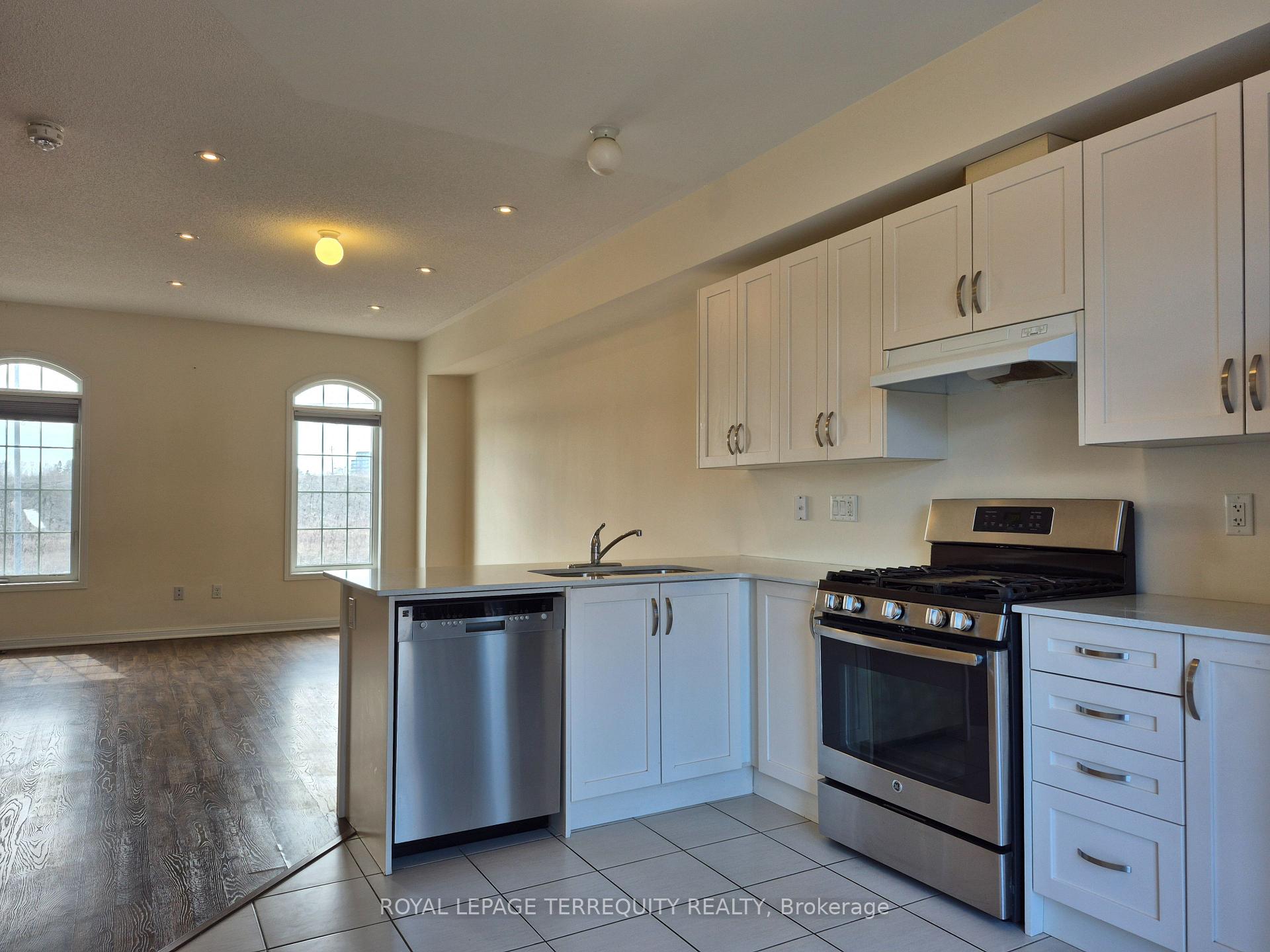 Photo 21 of 1367 Salem Road N, Ajax, Northeast Ajax — HOMEH