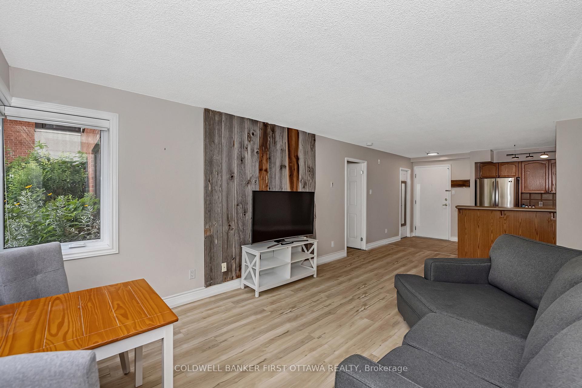 Photo 12 of Unit 111, 225 Alvin Road, Ottawa, Manor Park — HOMEH