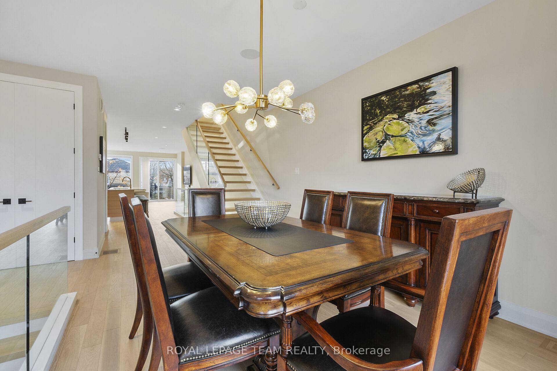 Photo 7 of 568 Edison Avenue, Ottawa, McKellar/Highland — HOMEH