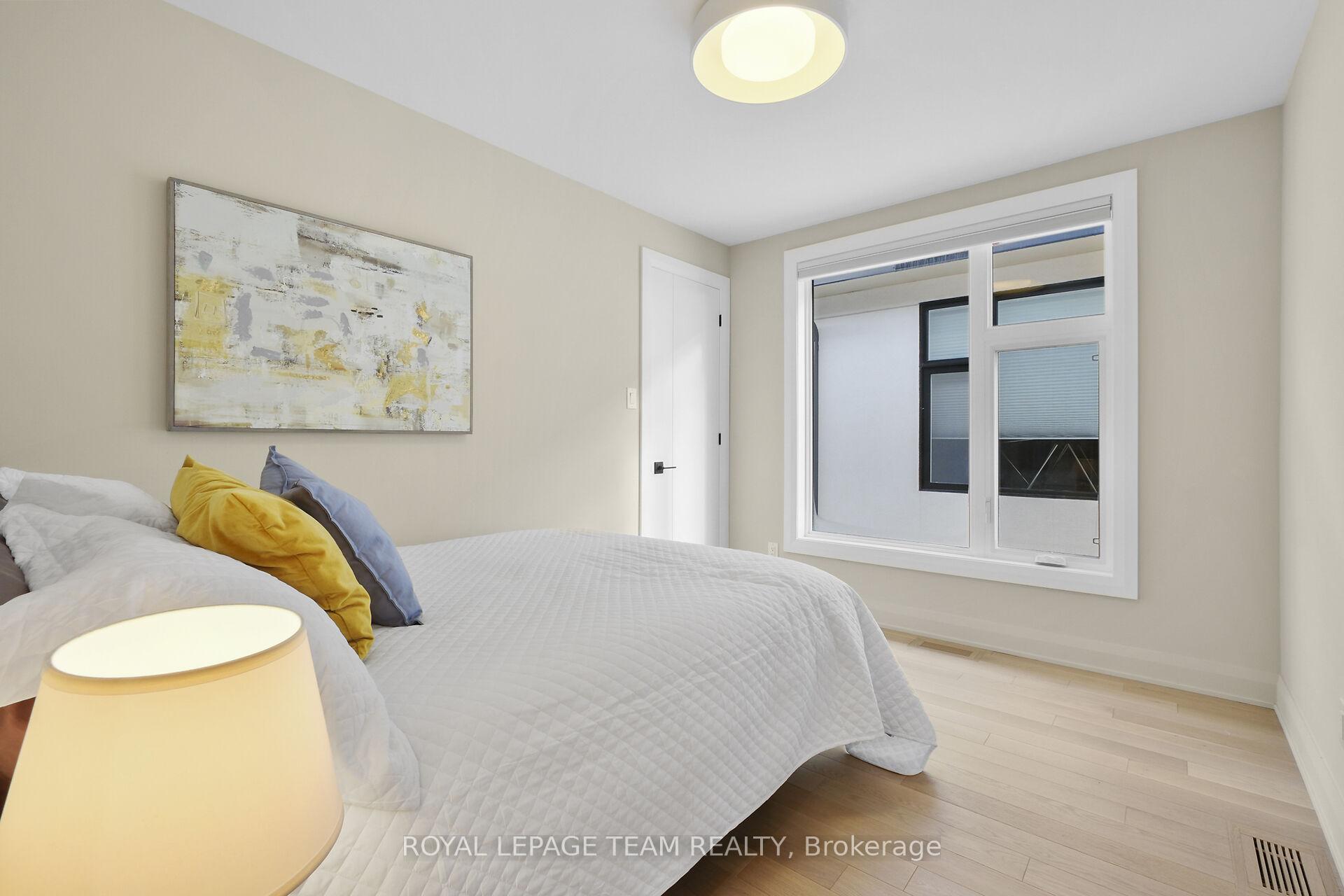 Photo 22 of 568 Edison Avenue, Ottawa, McKellar/Highland — HOMEH