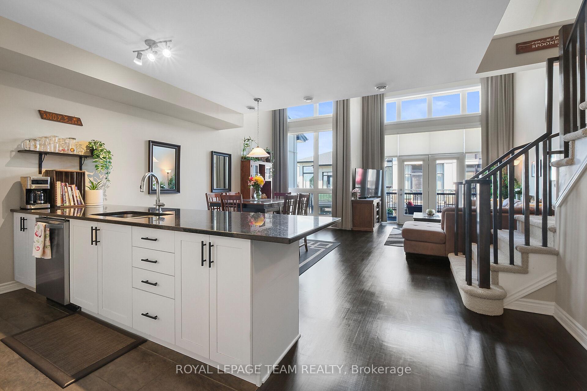 Photo 7 of 220 Pembina Private, Ottawa, Riverside South/Gloucester Glen — HOMEH
