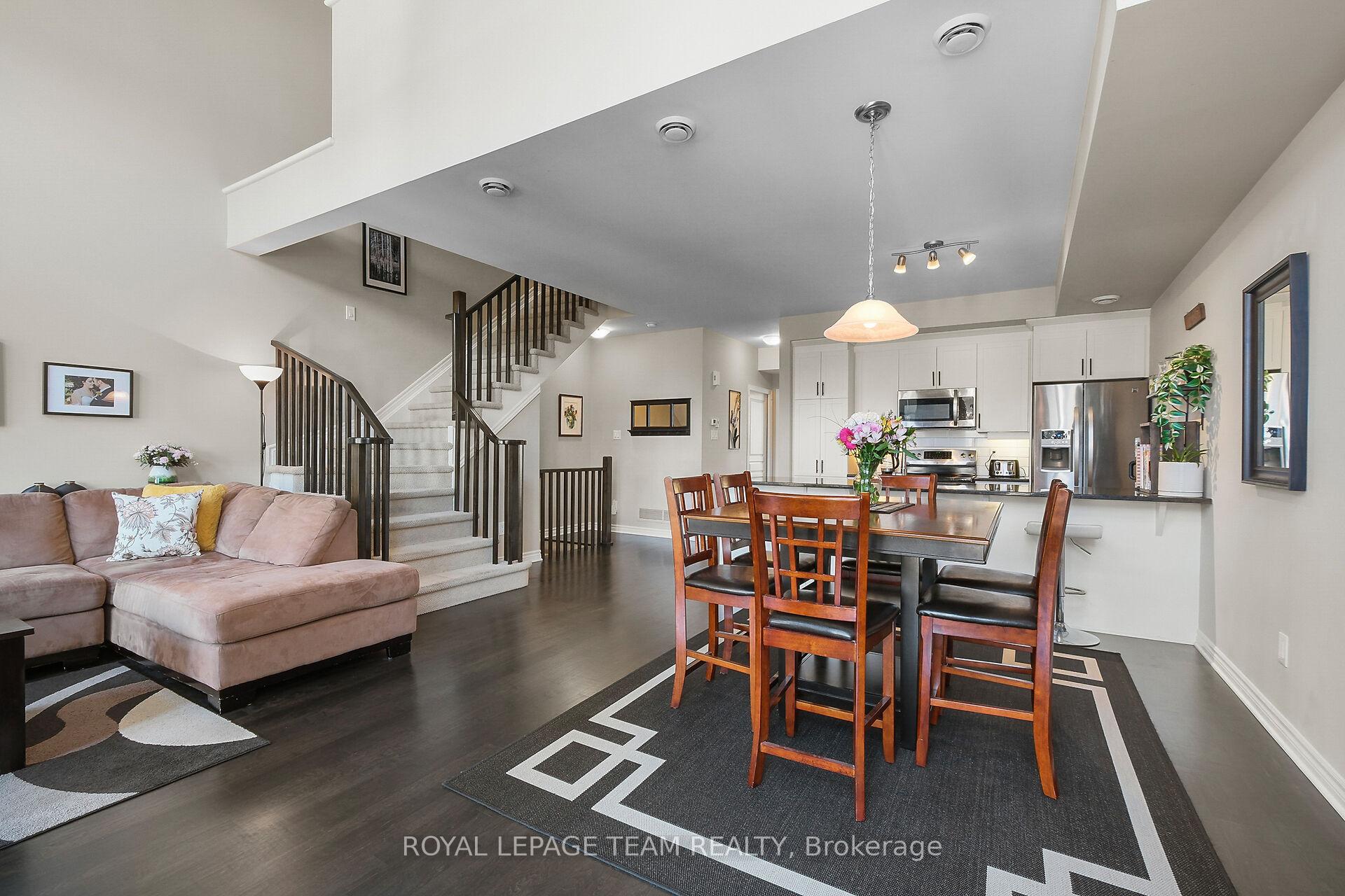 Photo 9 of 220 Pembina Private, Ottawa, Riverside South/Gloucester Glen — HOMEH