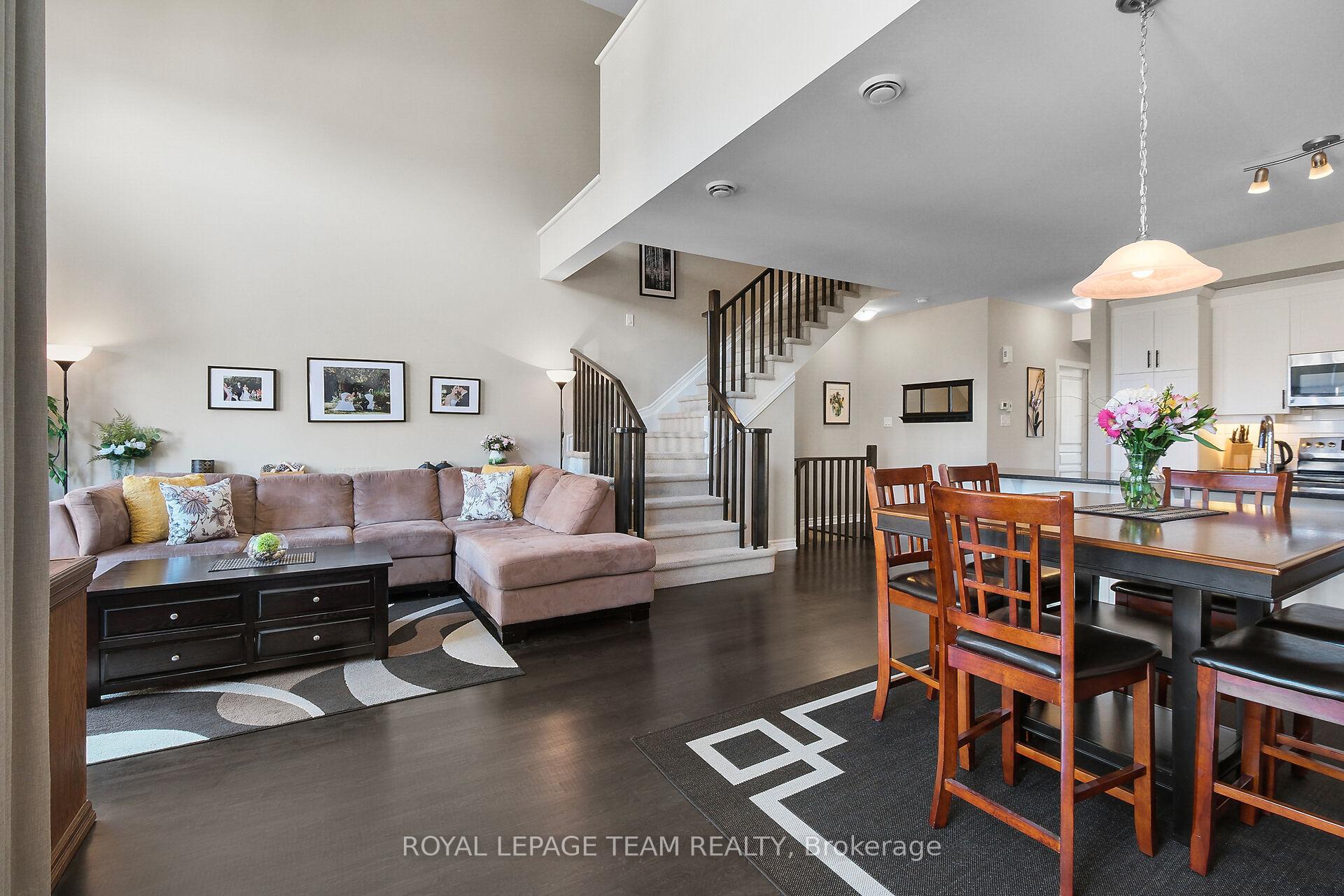 Photo 10 of 220 Pembina Private, Ottawa, Riverside South/Gloucester Glen — HOMEH