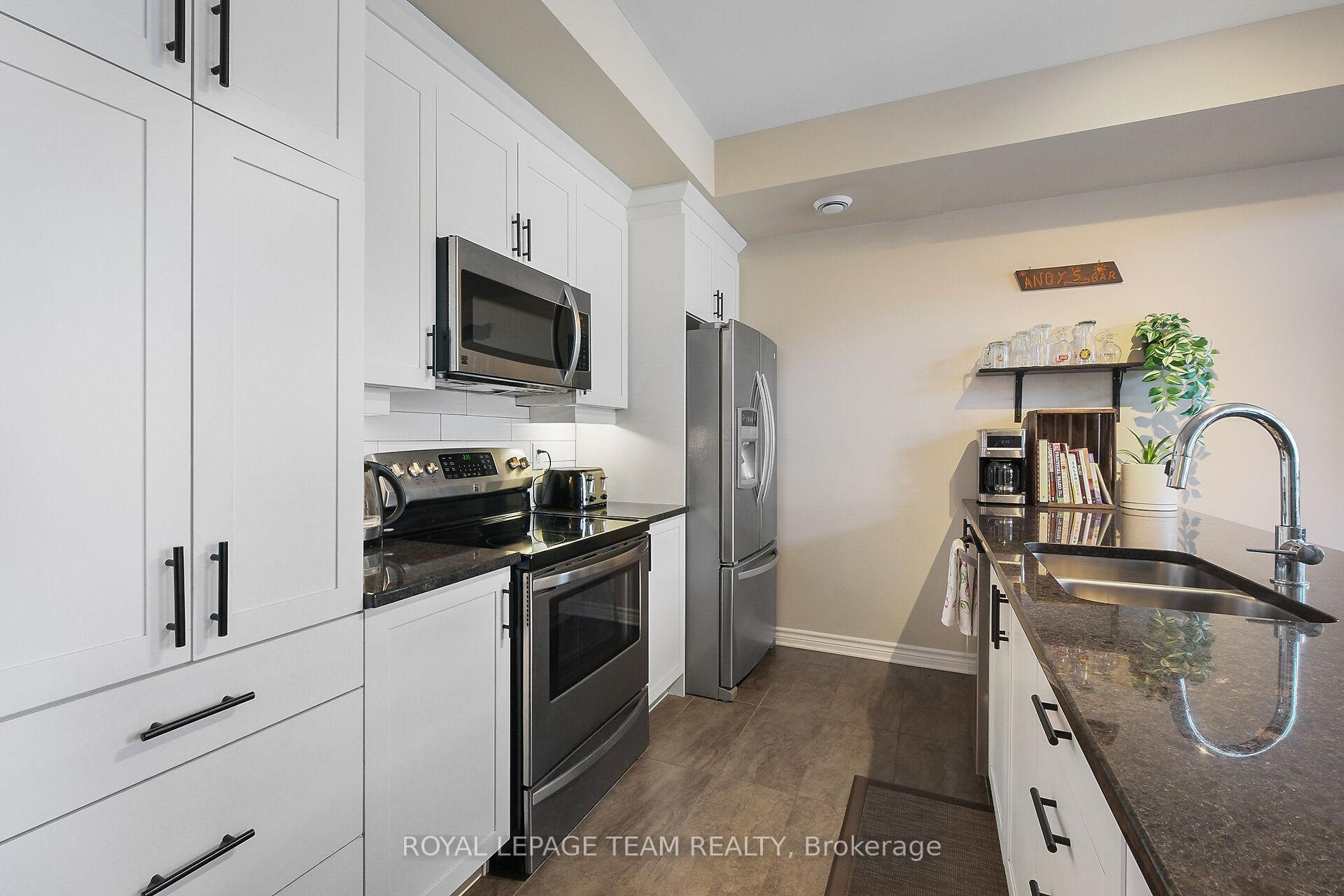 Photo 19 of 220 Pembina Private, Ottawa, Riverside South/Gloucester Glen — HOMEH