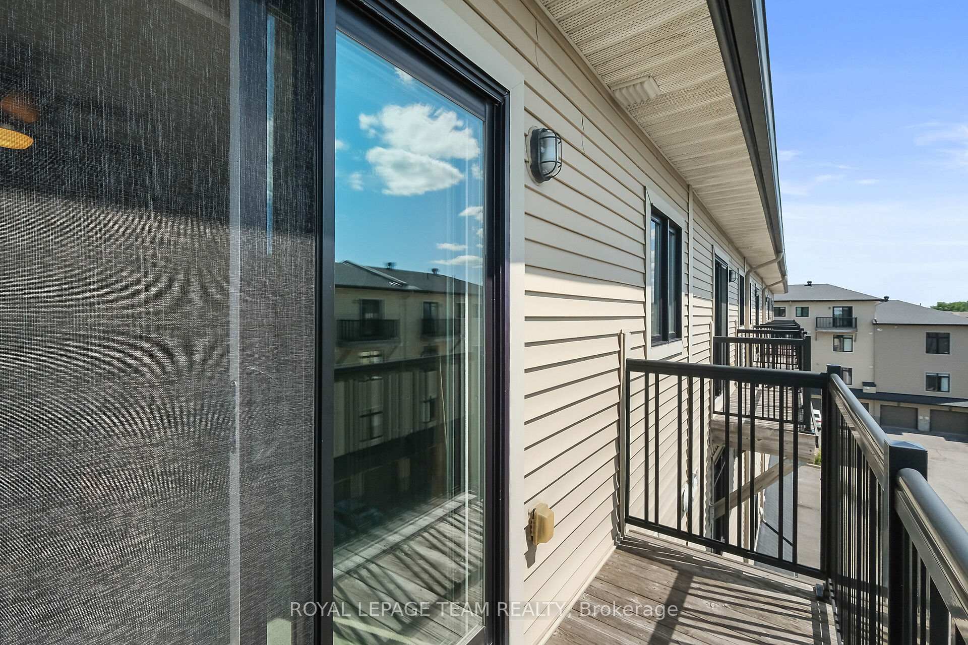 Photo 37 of 220 Pembina Private, Ottawa, Riverside South/Gloucester Glen — HOMEH