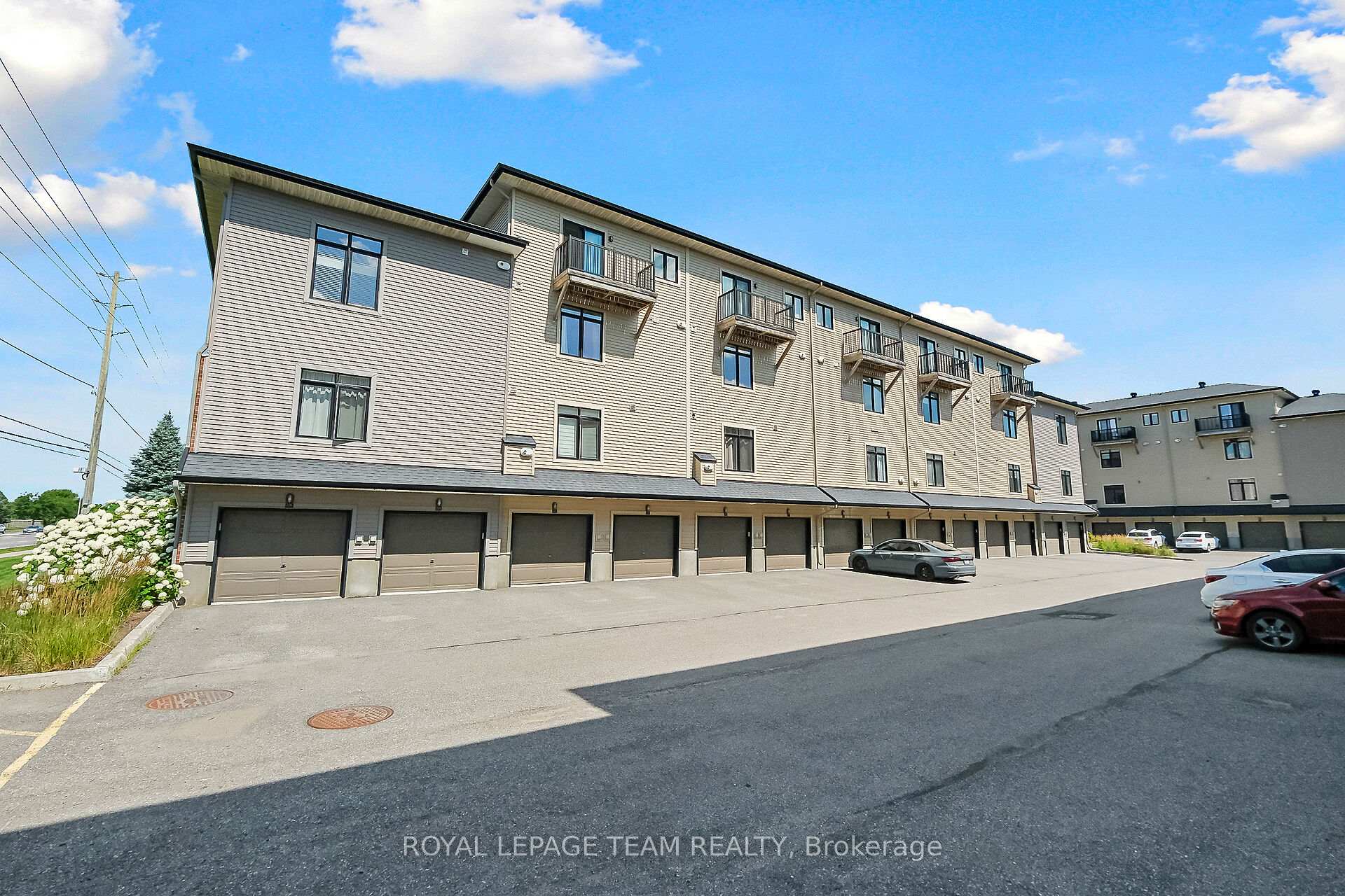 Photo 38 of 220 Pembina Private, Ottawa, Riverside South/Gloucester Glen — HOMEH