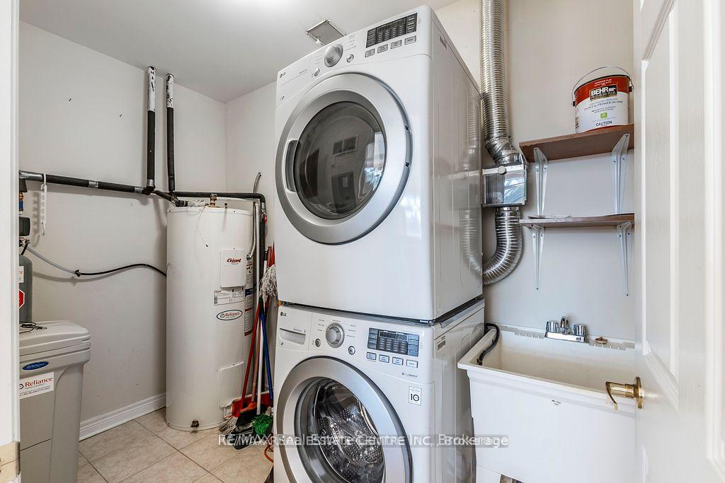 Photo 37 of Unit 303, 443 Centennial Forest Drive, Milton, Timberlea — HOMEH