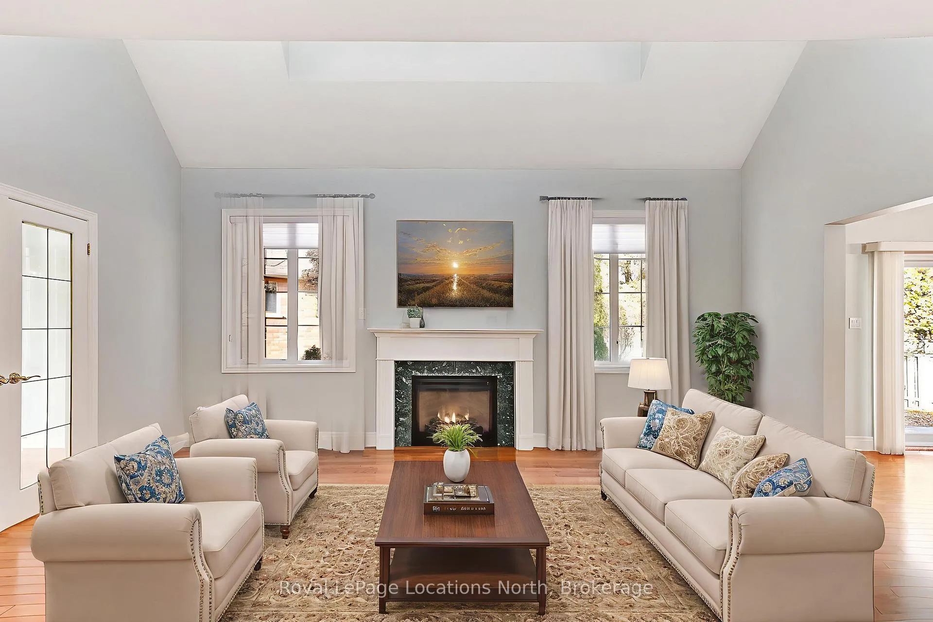 Photo 4 of 11 Callary Crescent, Collingwood — HOMEH