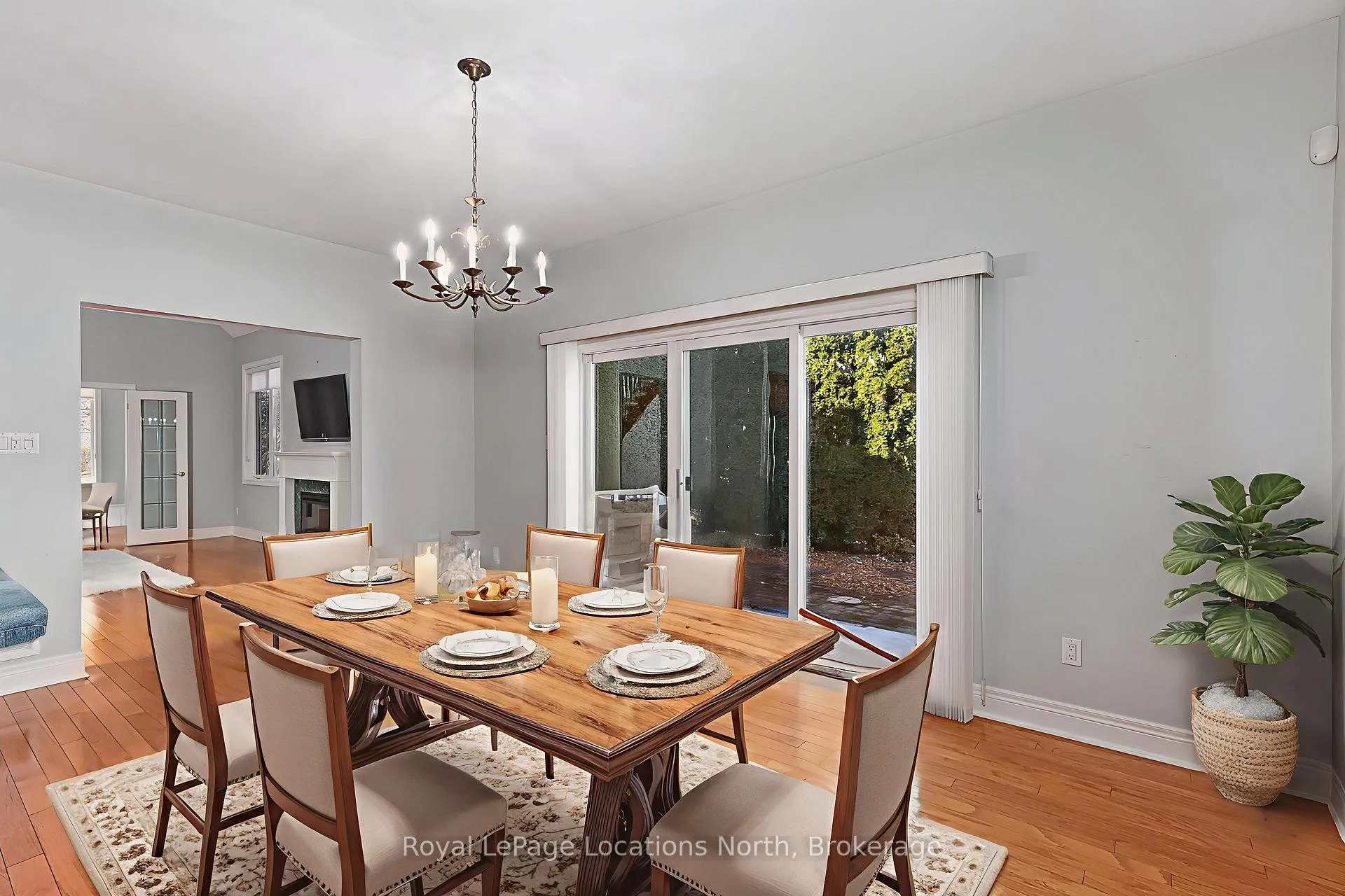 Photo 12 of 11 Callary Crescent, Collingwood — HOMEH