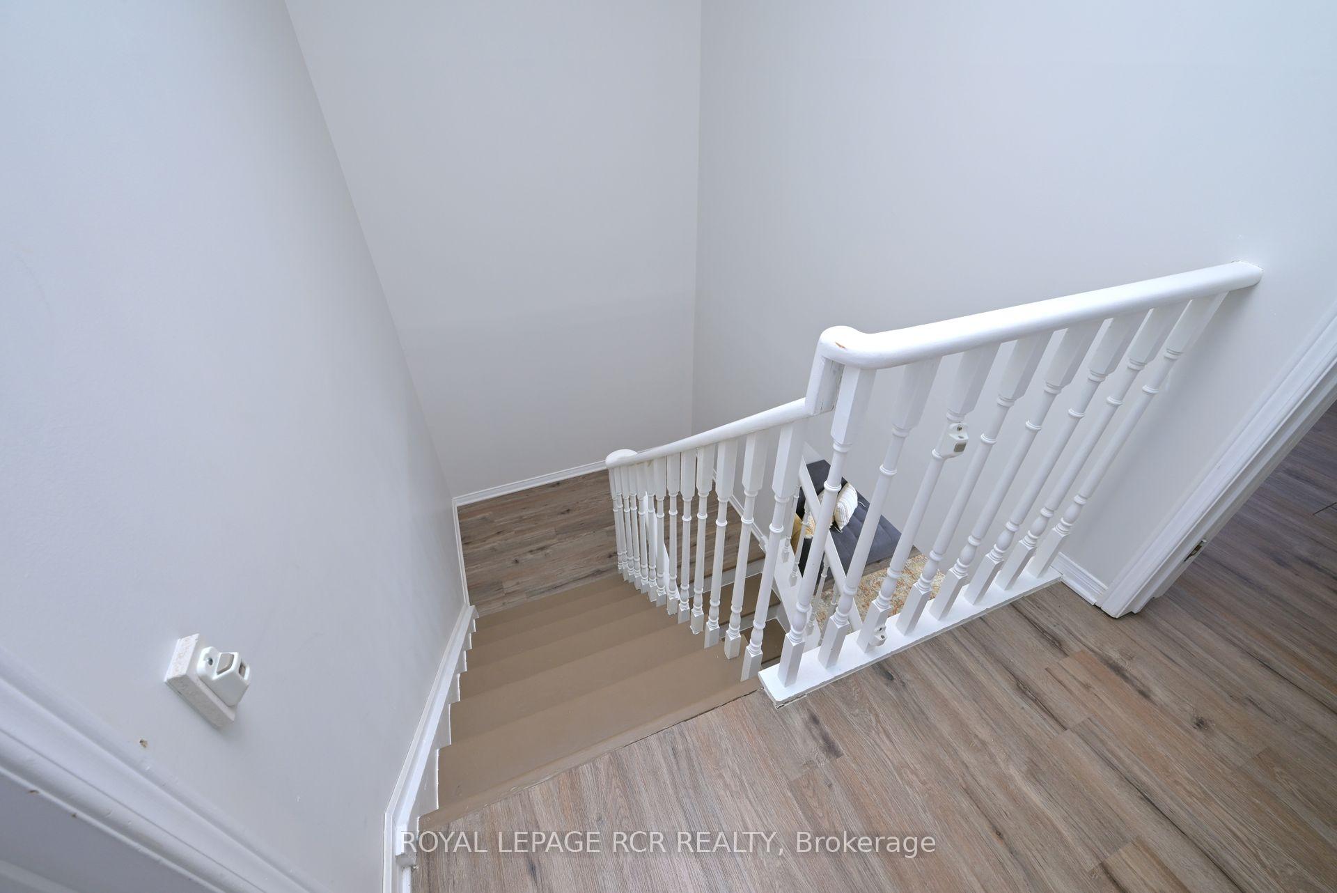 Photo 22 of 91 Green Briar Road, New Tecumseth, Alliston — HOMEH