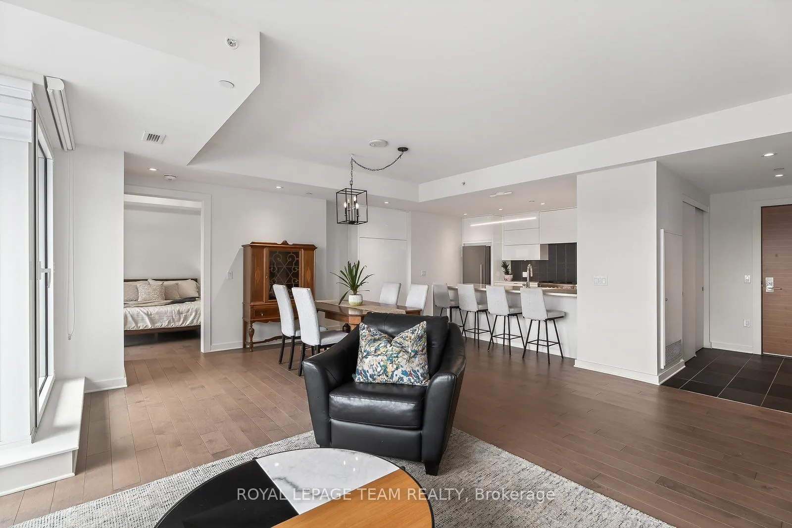 Photo 10 of Unit 608, 135 Barrette Street, Ottawa, Vanier — HOMEH