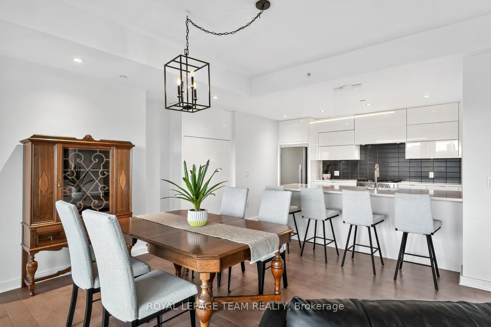 Photo 20 of Unit 608, 135 Barrette Street, Ottawa, Vanier — HOMEH