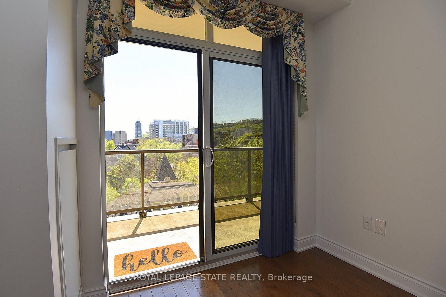 Photo 9 of Unit 604, 90 Charlton Avenue W, Hamilton, Durand — HOMEH