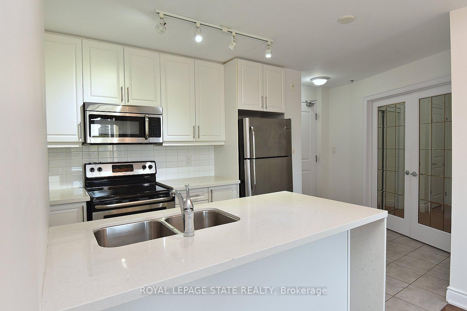 Photo 18 of Unit 604, 90 Charlton Avenue W, Hamilton, Durand — HOMEH