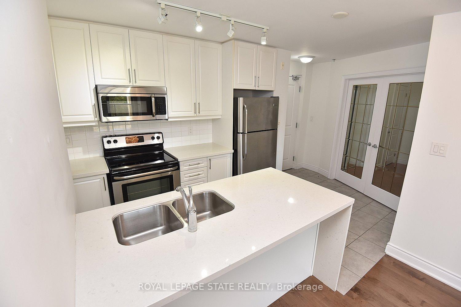 Photo 49 of Unit 604, 90 Charlton Avenue W, Hamilton, Durand — HOMEH