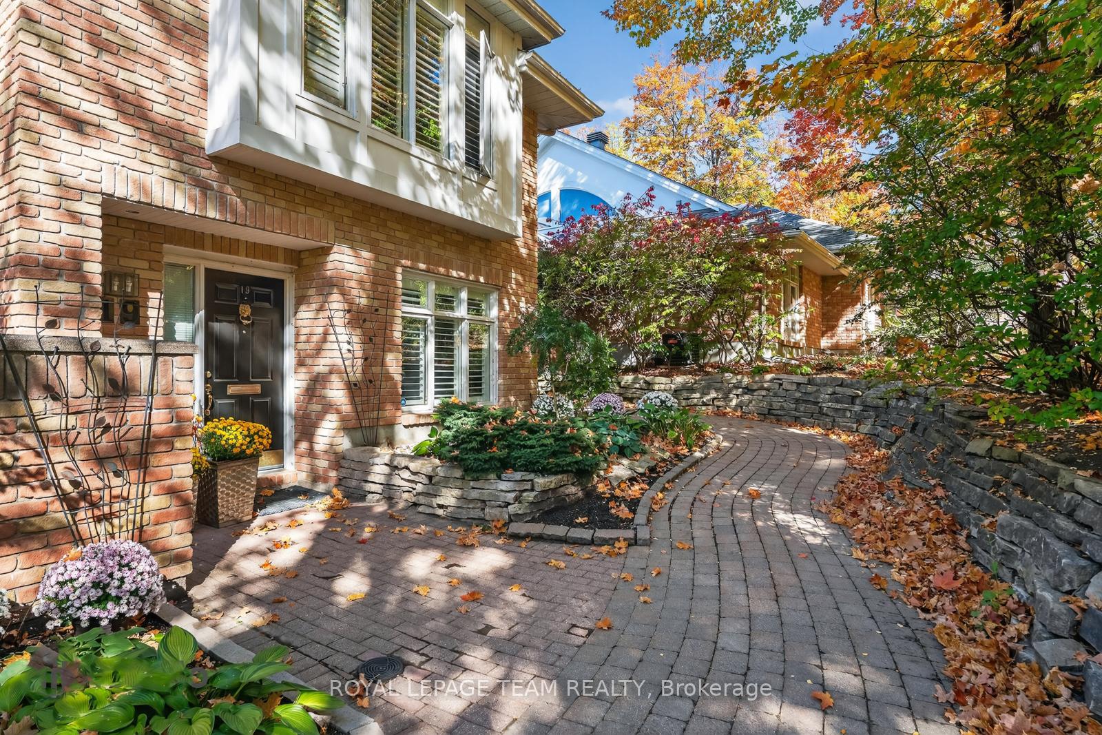 Photo 36 of 19 Bittern Court, Ottawa, Rockcliffe — HOMEH