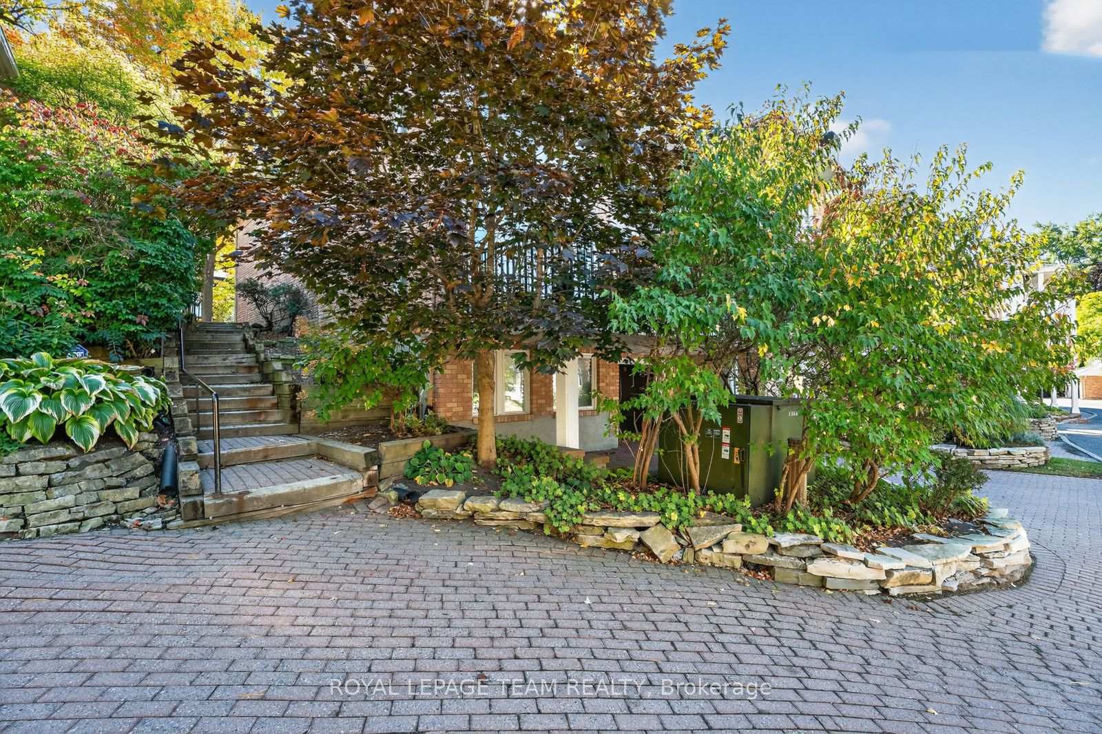 Photo 37 of 19 Bittern Court, Ottawa, Rockcliffe — HOMEH