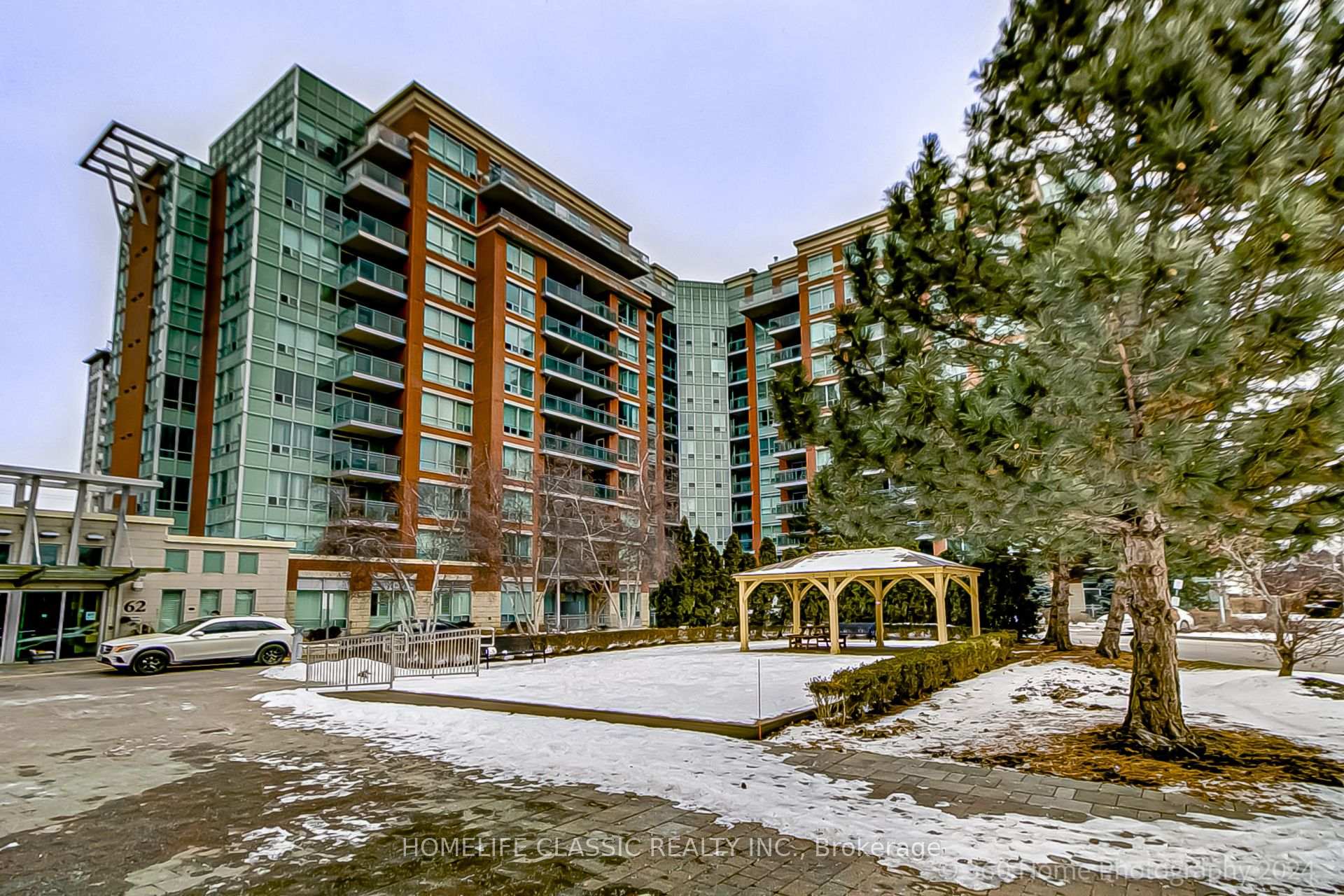 Front of Unit 112, 62 Suncrest Boulevard