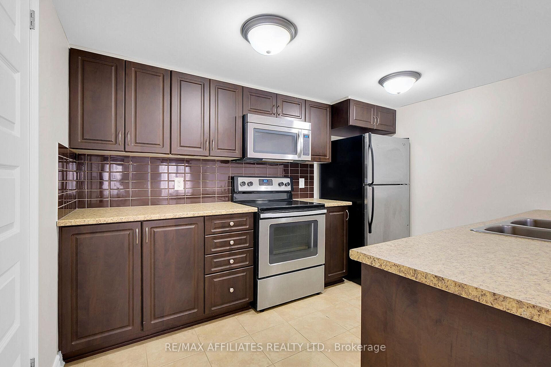 Photo 3 of 267B Titanium, Ottawa, Convent Glen North — HOMEH
