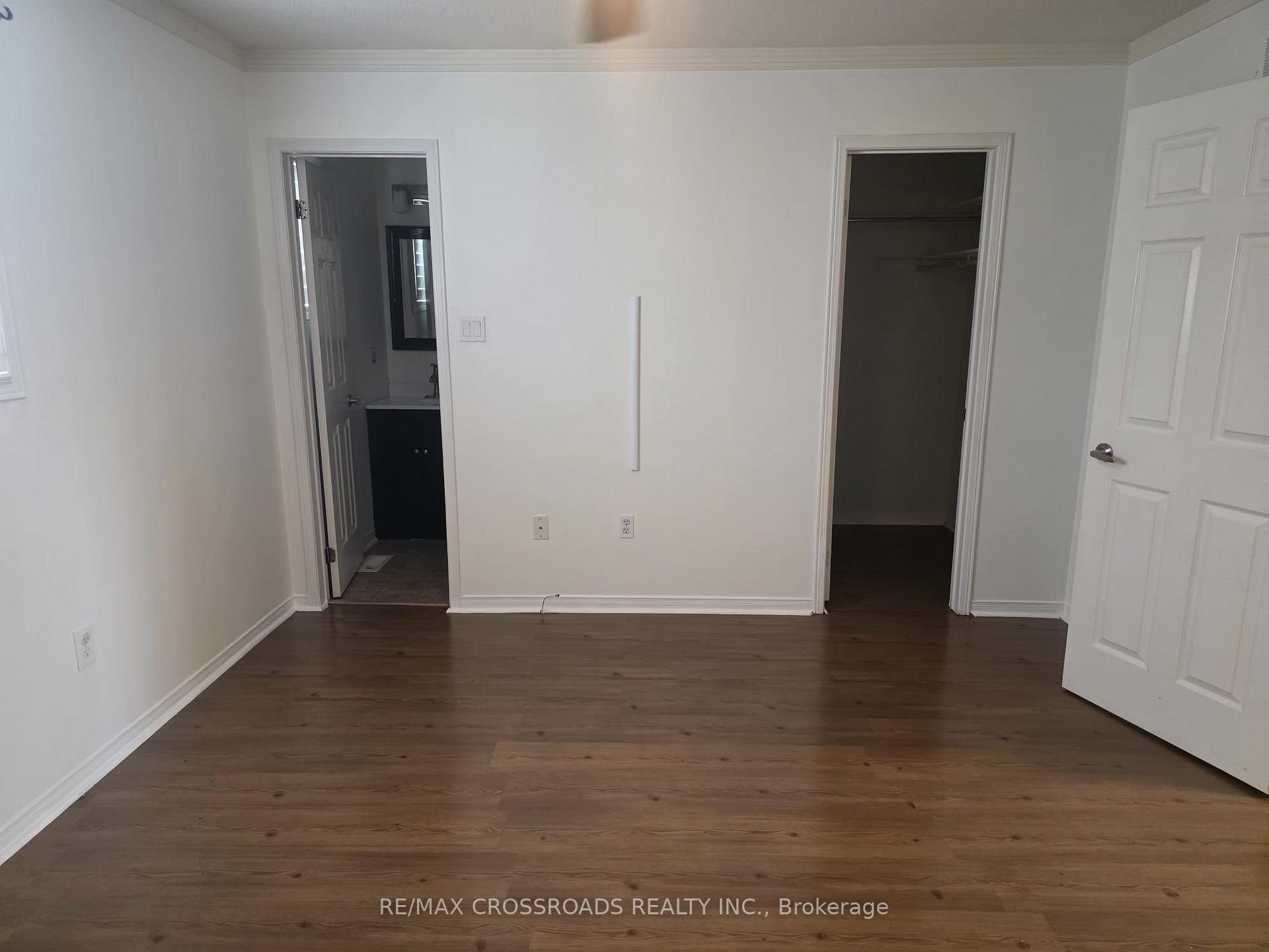 Photo 12 of 25 Fry Crescent, Clarington, Bowmanville — HOMEH