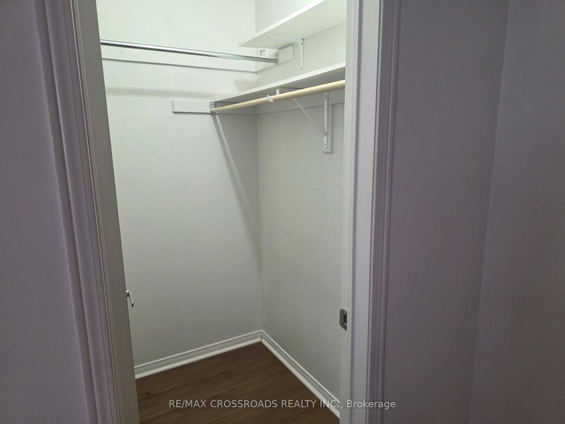 Photo 13 of 25 Fry Crescent, Clarington, Bowmanville — HOMEH