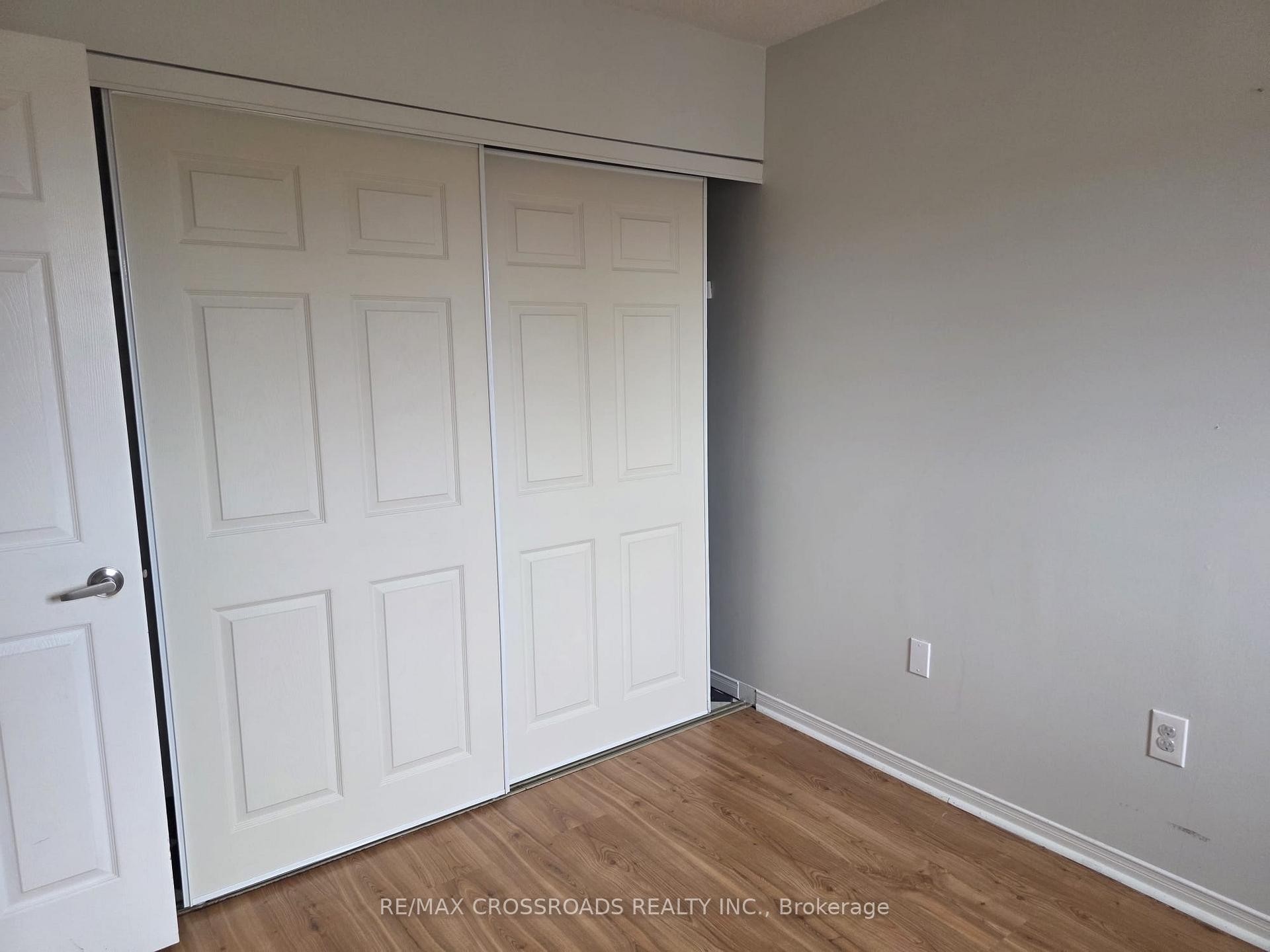 Photo 20 of 25 Fry Crescent, Clarington, Bowmanville — HOMEH