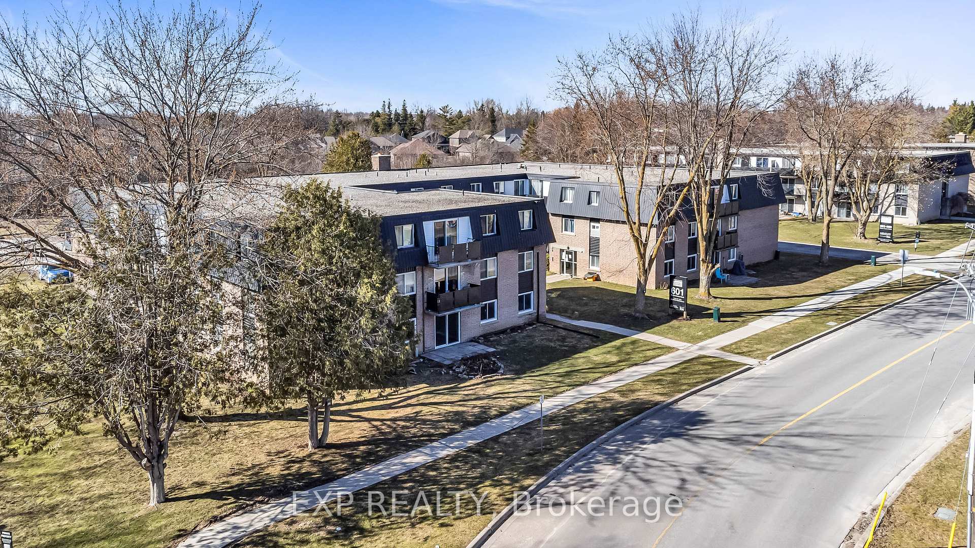 Photo 5 of Unit 3, 583 Barber Avenue N, North Perth, Listowel — HOMEH