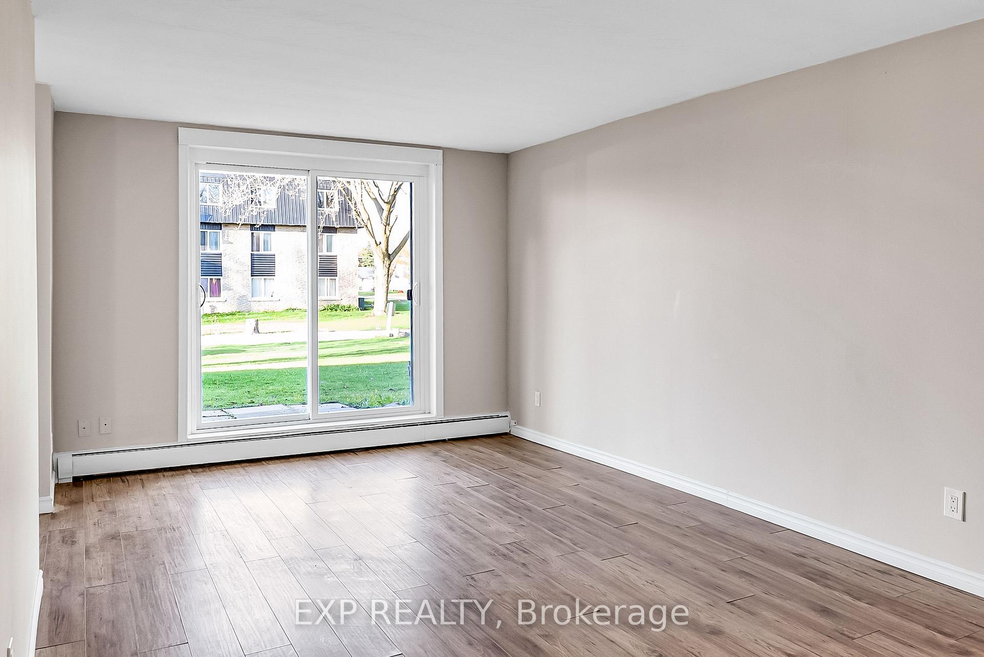 Photo 10 of Unit 3, 583 Barber Avenue N, North Perth, Listowel — HOMEH
