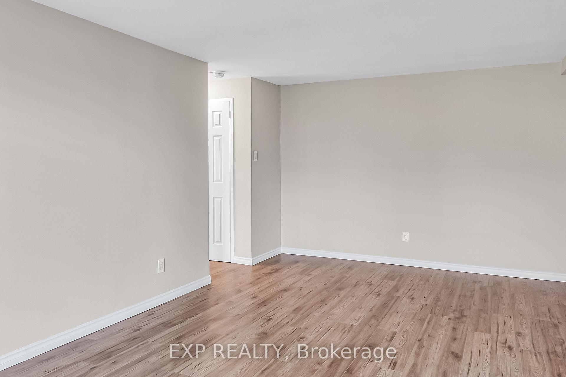 Photo 12 of Unit 3, 583 Barber Avenue N, North Perth, Listowel — HOMEH