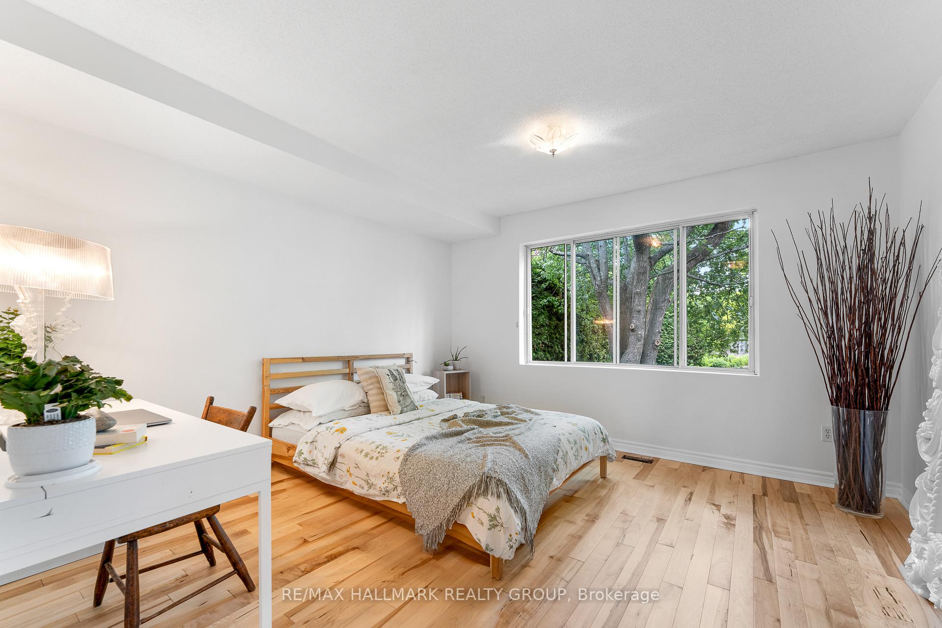 Photo 29 of 17 Hastings Street, Ottawa, Crystal Bay/Rocky Point — HOMEH