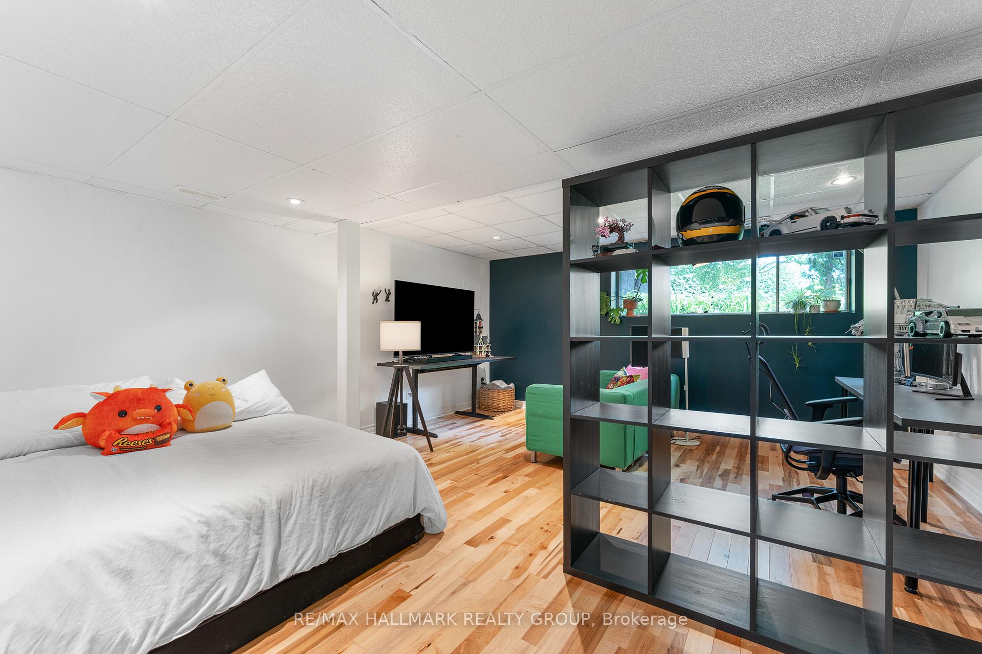 Photo 35 of 17 Hastings Street, Ottawa, Crystal Bay/Rocky Point — HOMEH