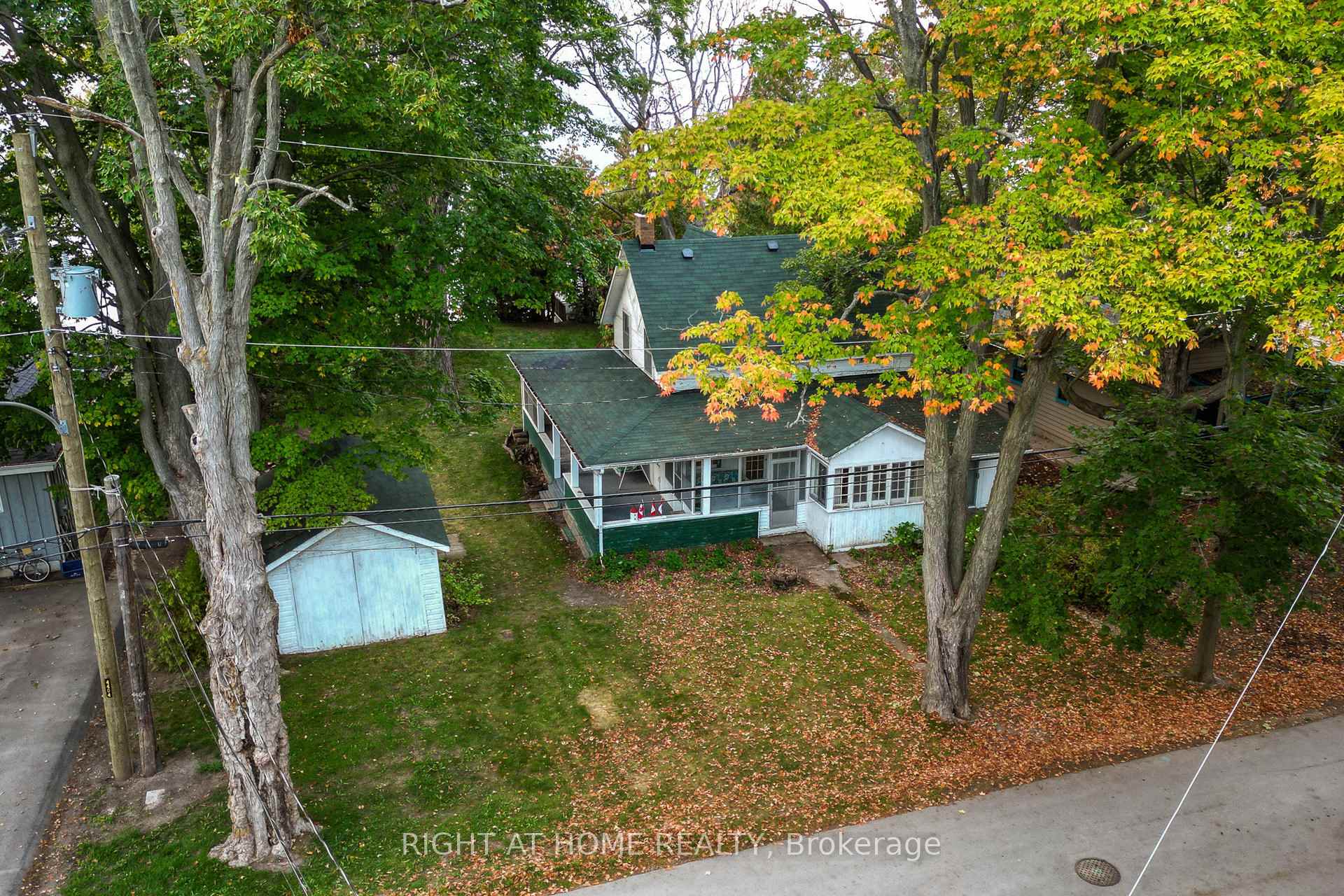 Photo 2 of 74 Morrison Avenue, Brock, Beaverton — HOMEH