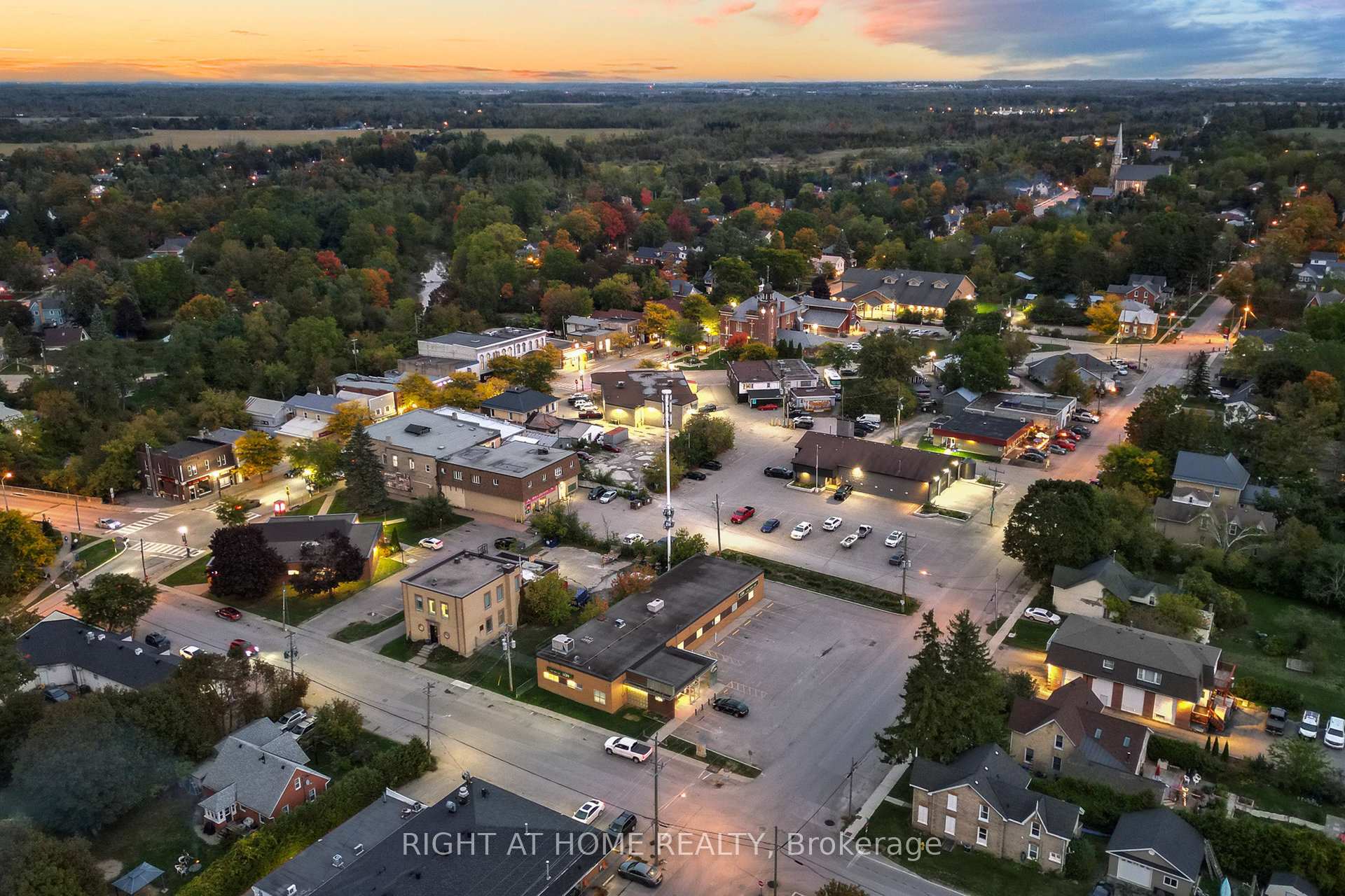 Photo 15 of 74 Morrison Avenue, Brock, Beaverton — HOMEH