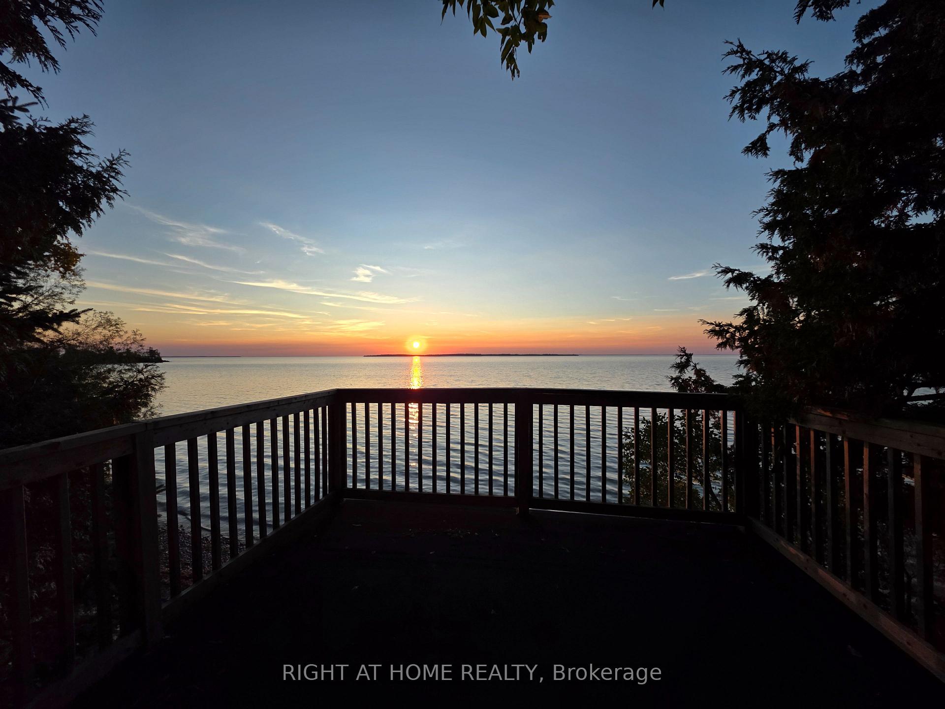 Photo 18 of 74 Morrison Avenue, Brock, Beaverton — HOMEH