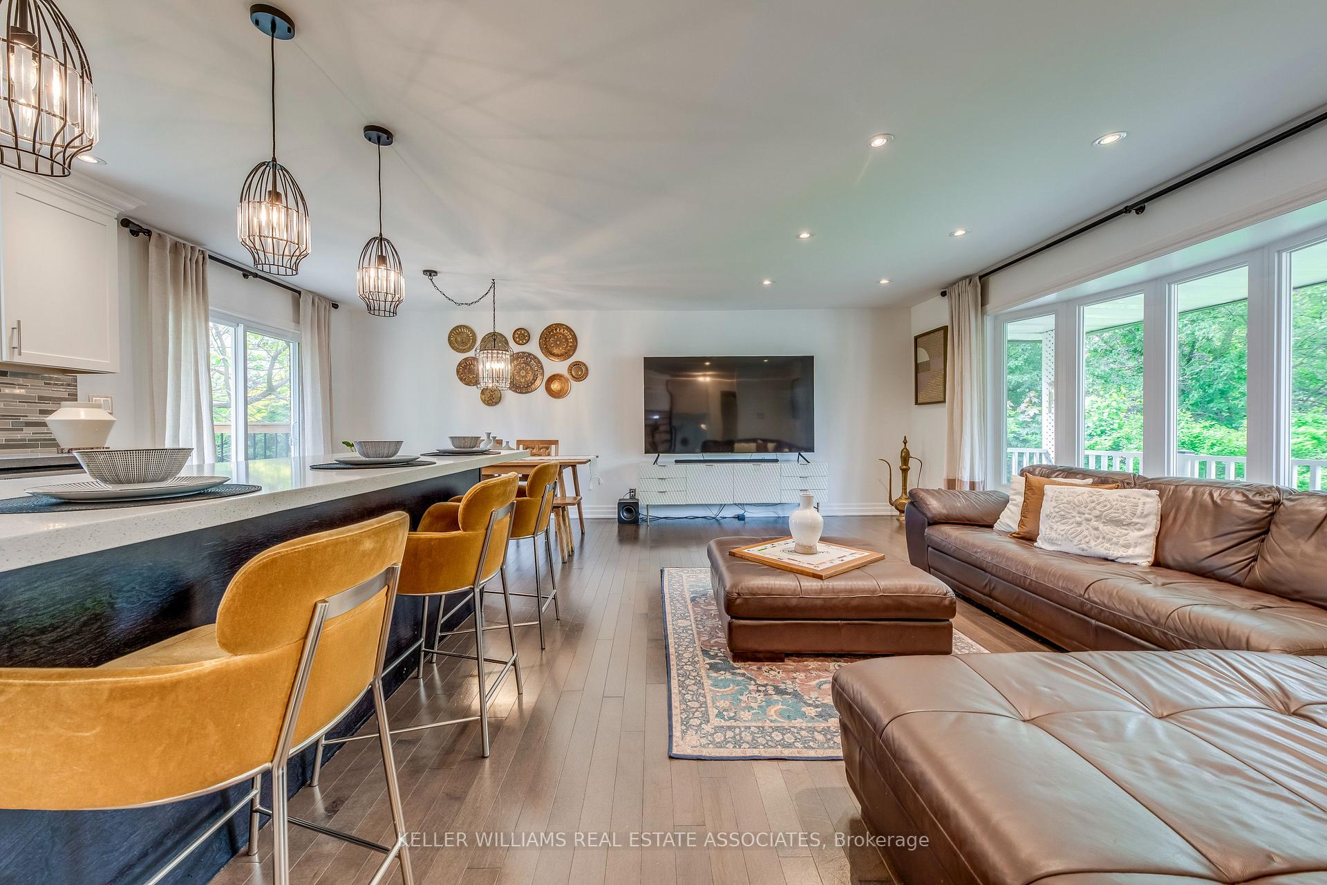 Photo 9 of 39 Hills Road, Ajax, South East — HOMEH