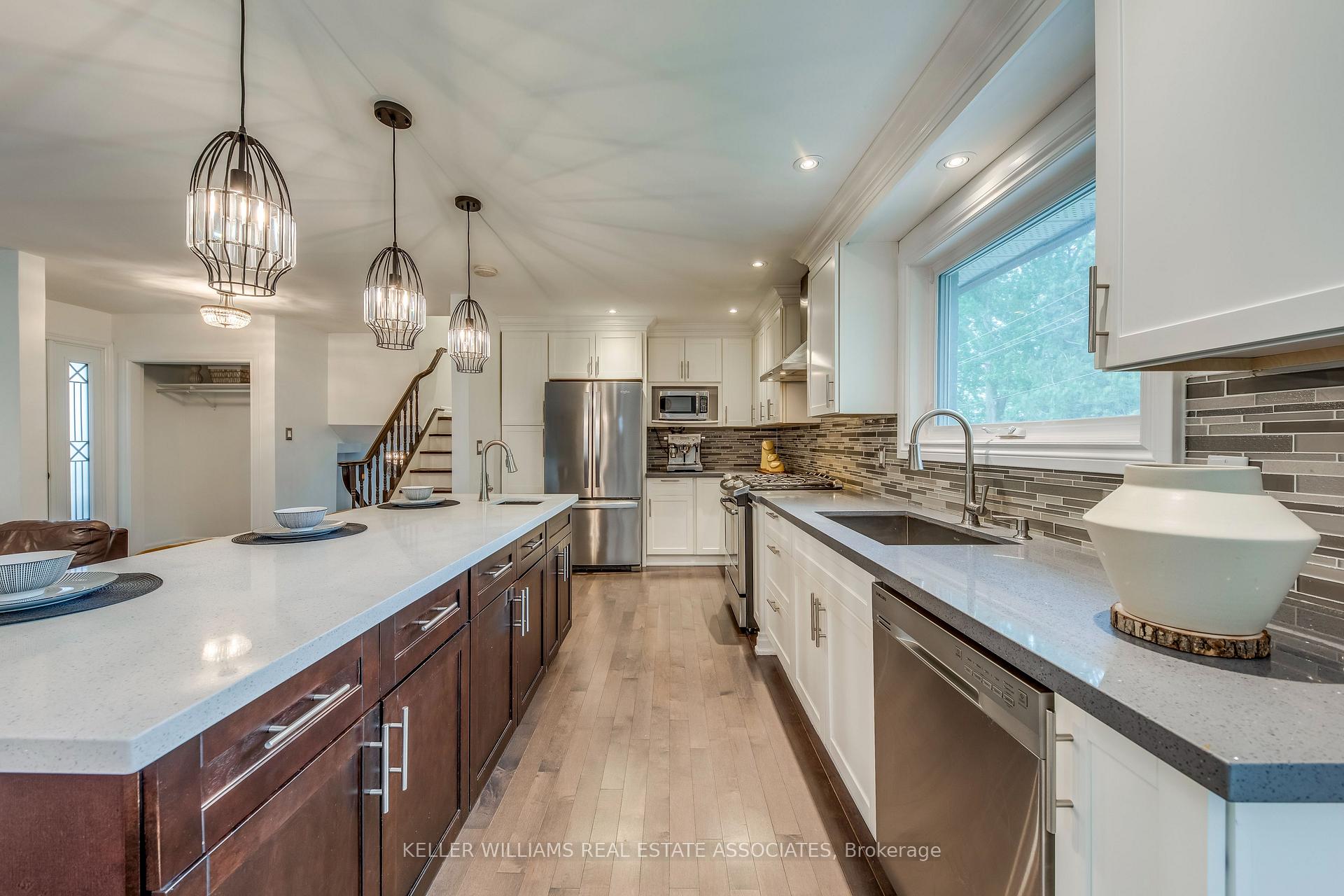 Photo 16 of 39 Hills Road, Ajax, South East — HOMEH