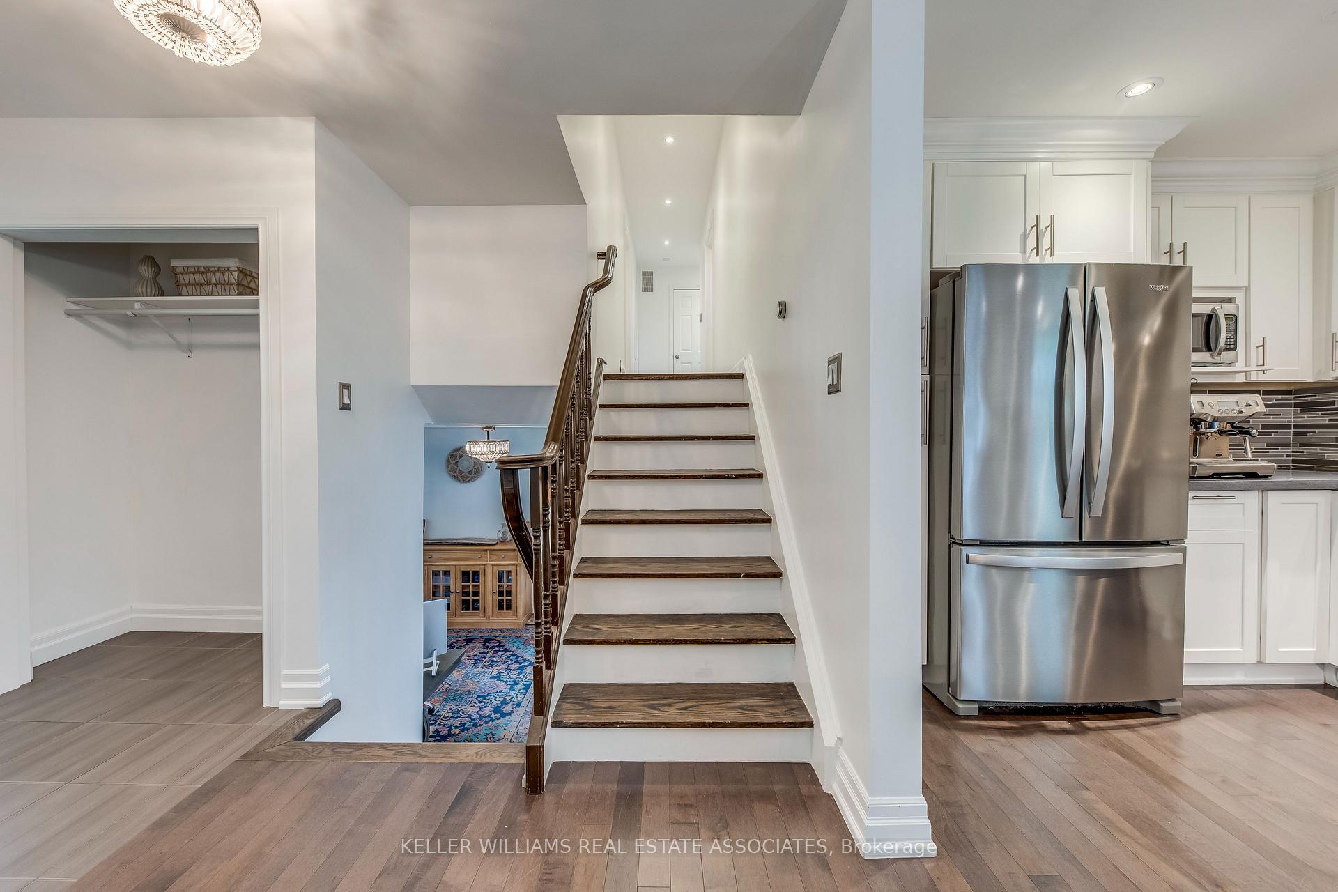 Photo 25 of 39 Hills Road, Ajax, South East — HOMEH