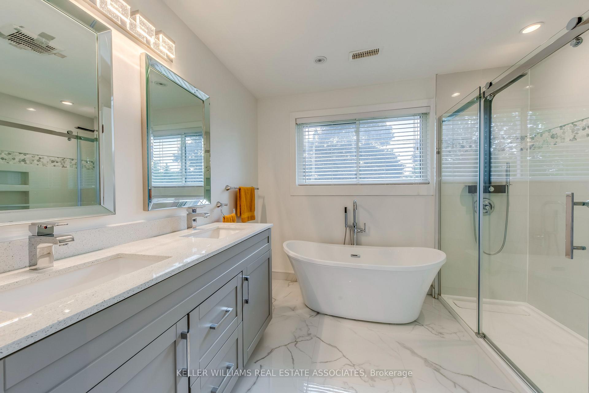 Photo 32 of 39 Hills Road, Ajax, South East — HOMEH