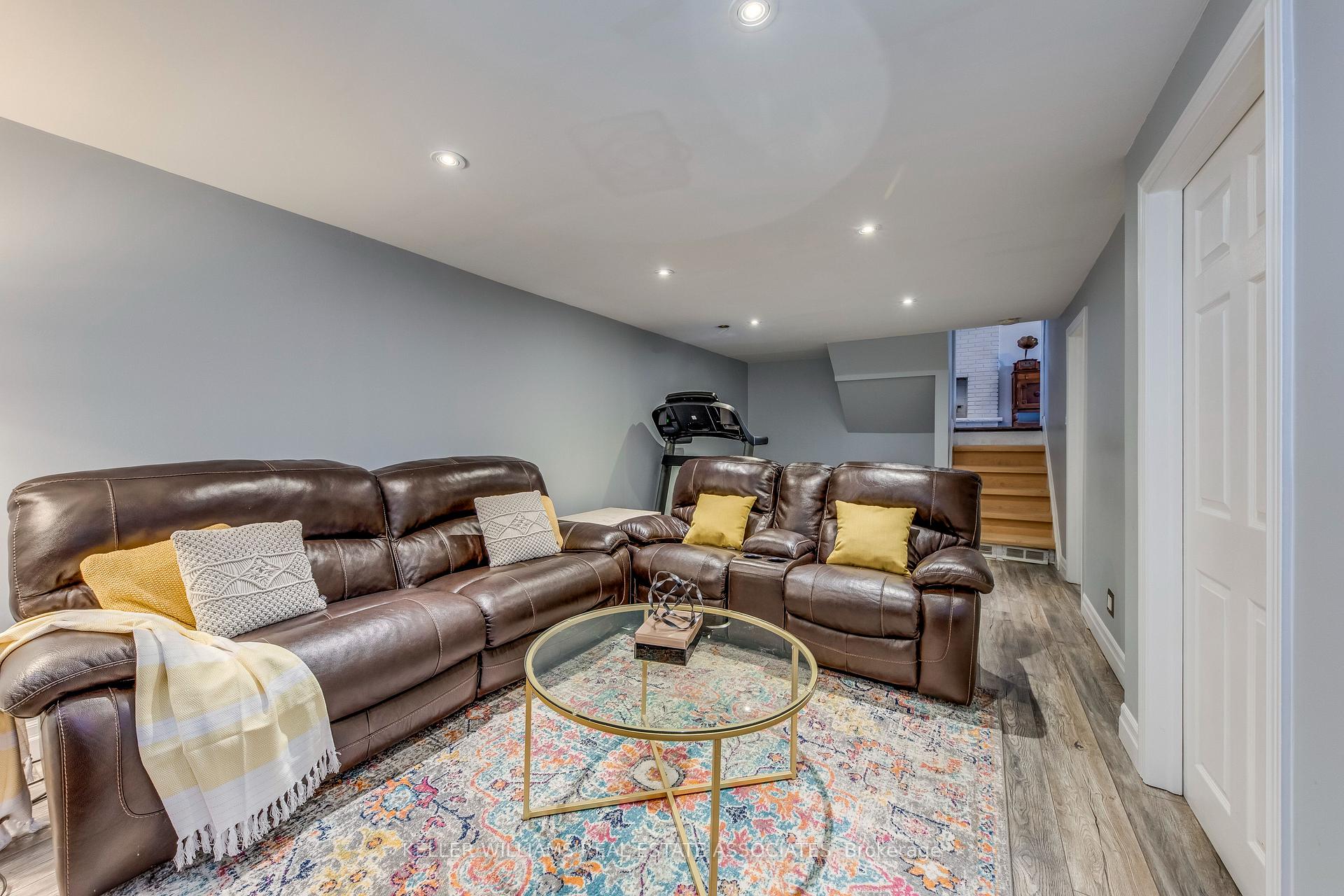 Photo 36 of 39 Hills Road, Ajax, South East — HOMEH